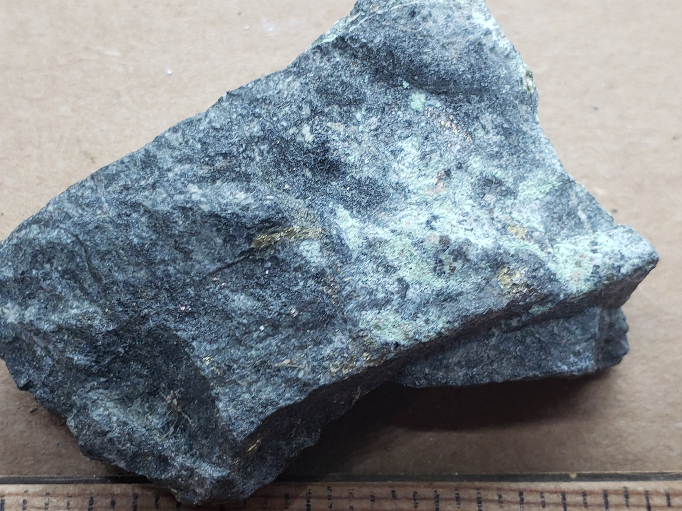 Rammelsbergite w annabergite
