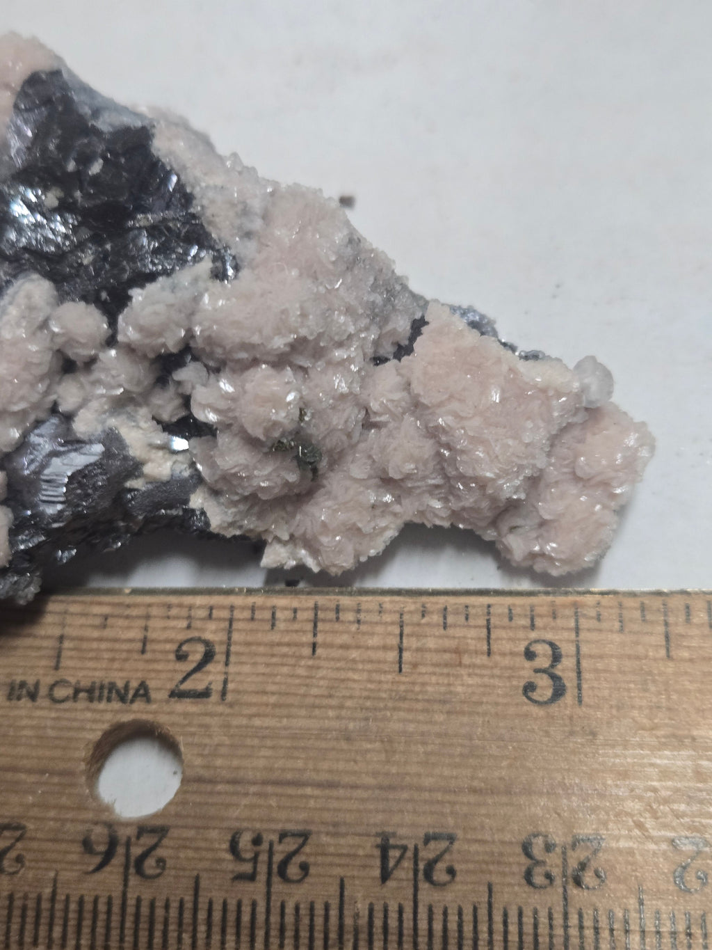 Rhodochrosite Galena and sphalerite
