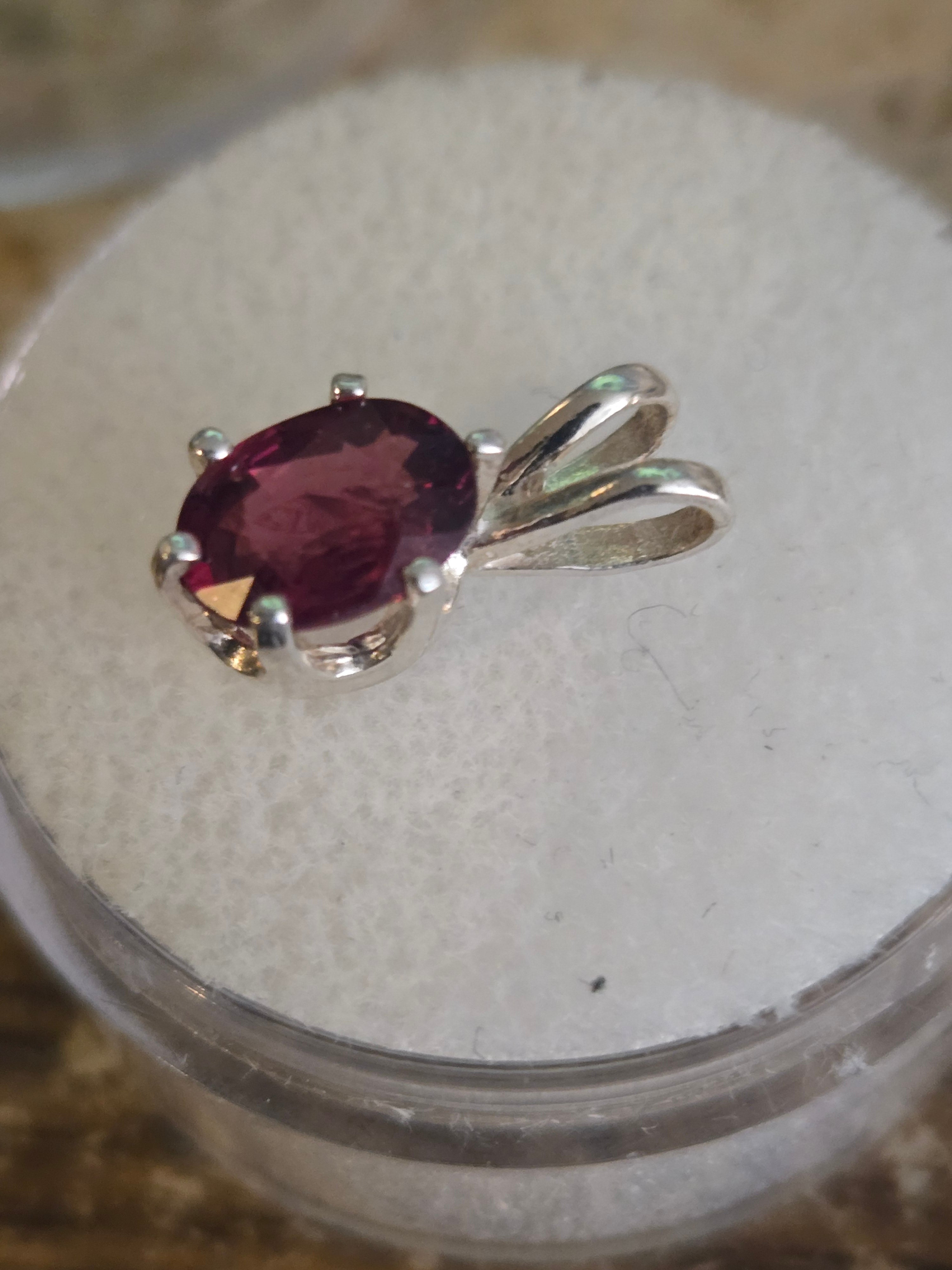 Rhodolite garnet pendant