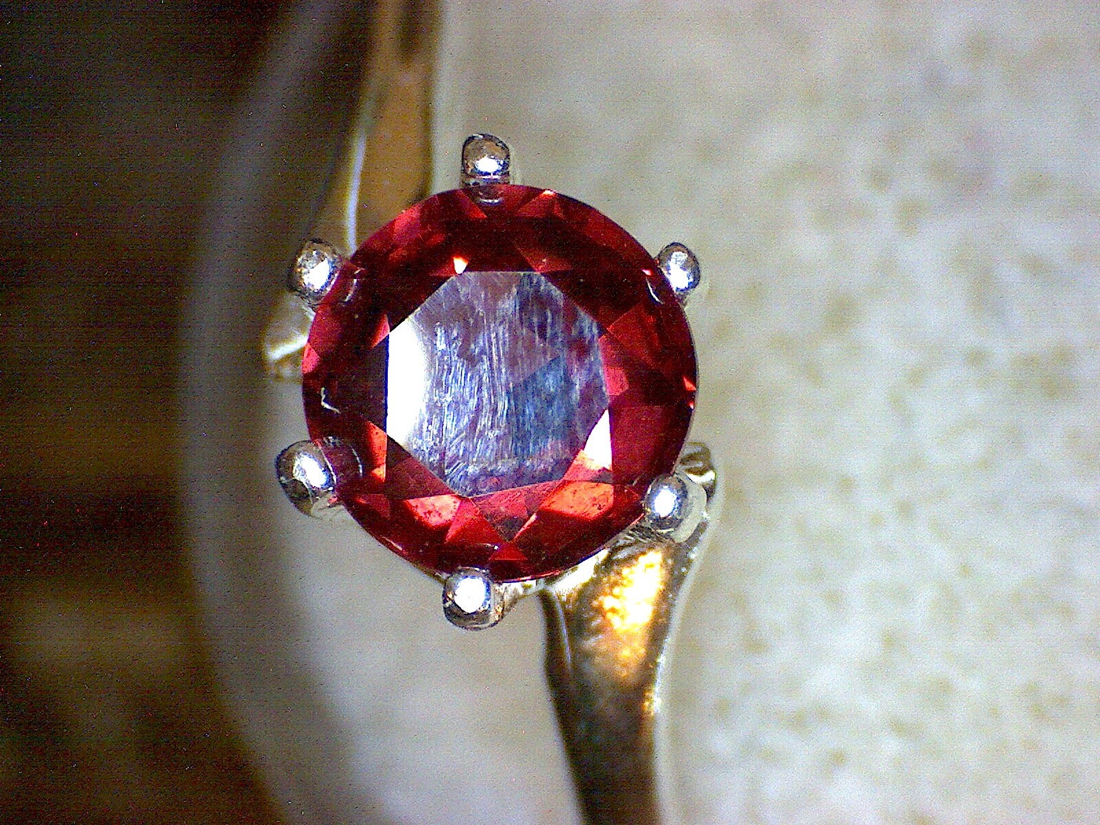 Rhodolite garnet Swirl Ring