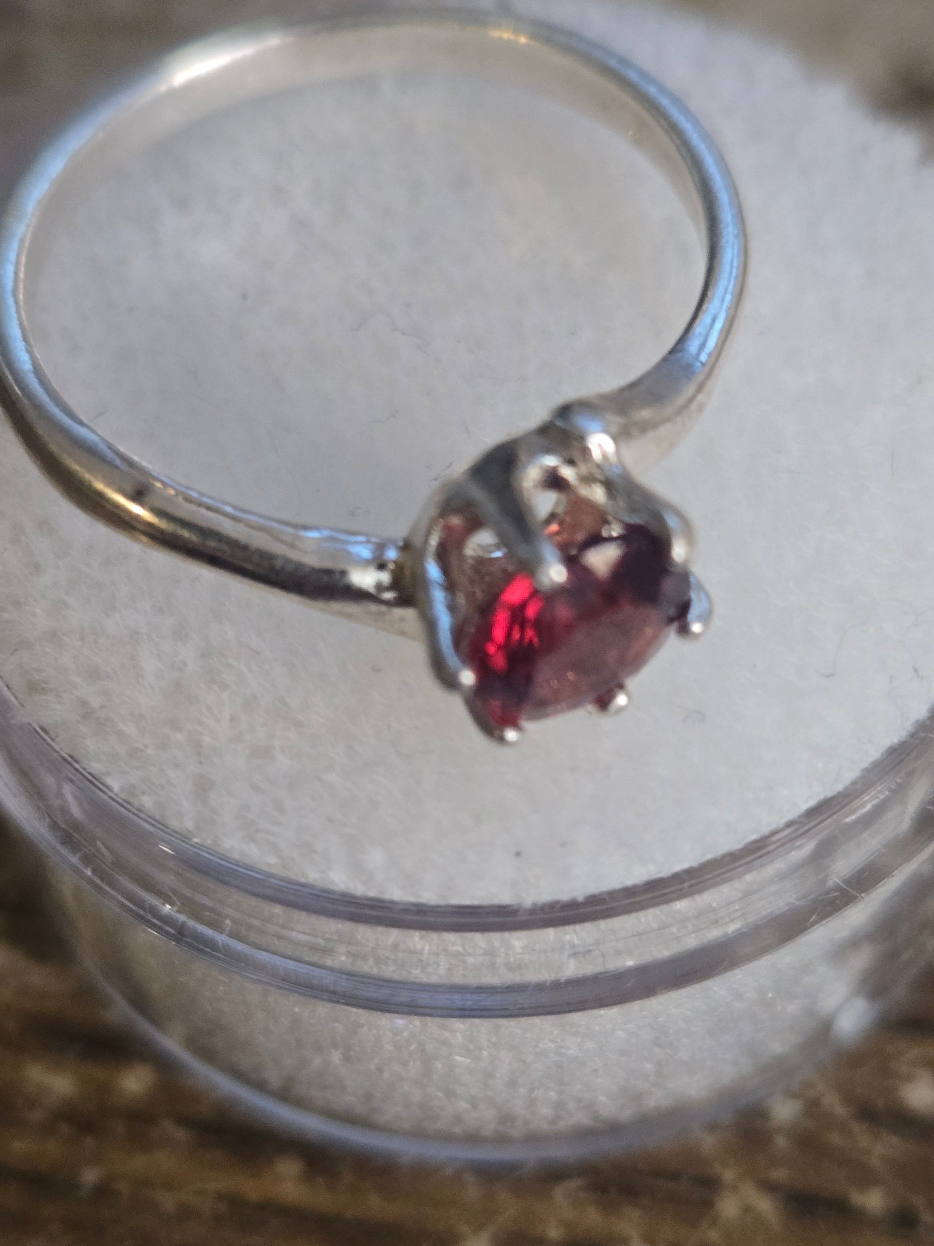 Rhodolite garnet Swirl Ring