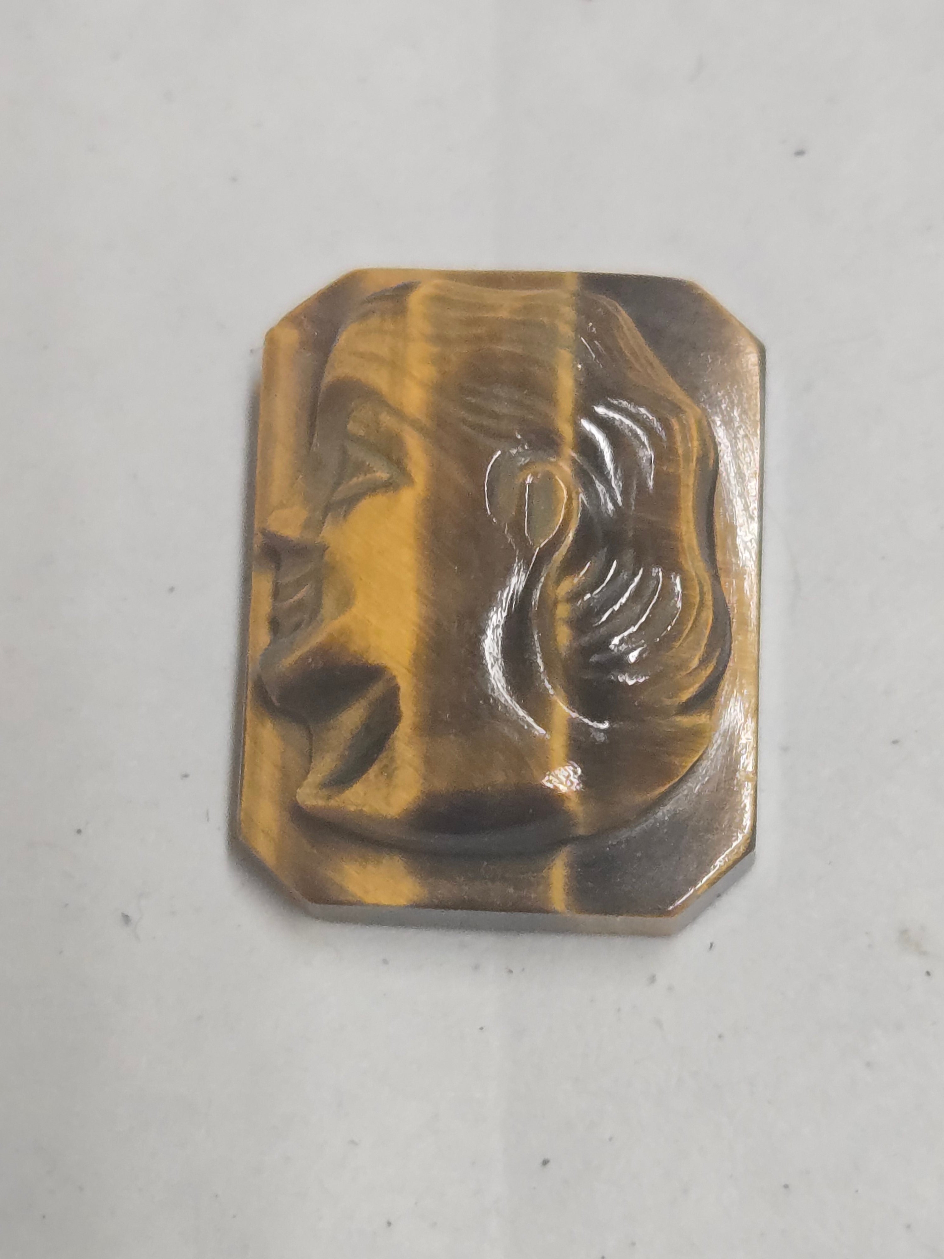 Tiger's Eye carving