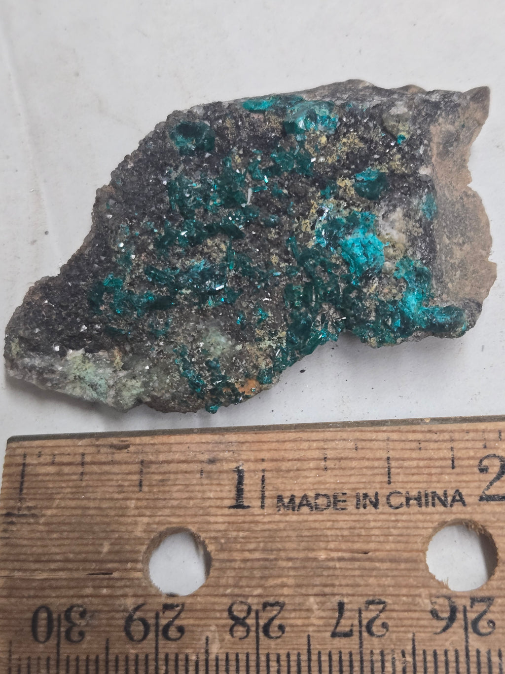 Dioptase specimen