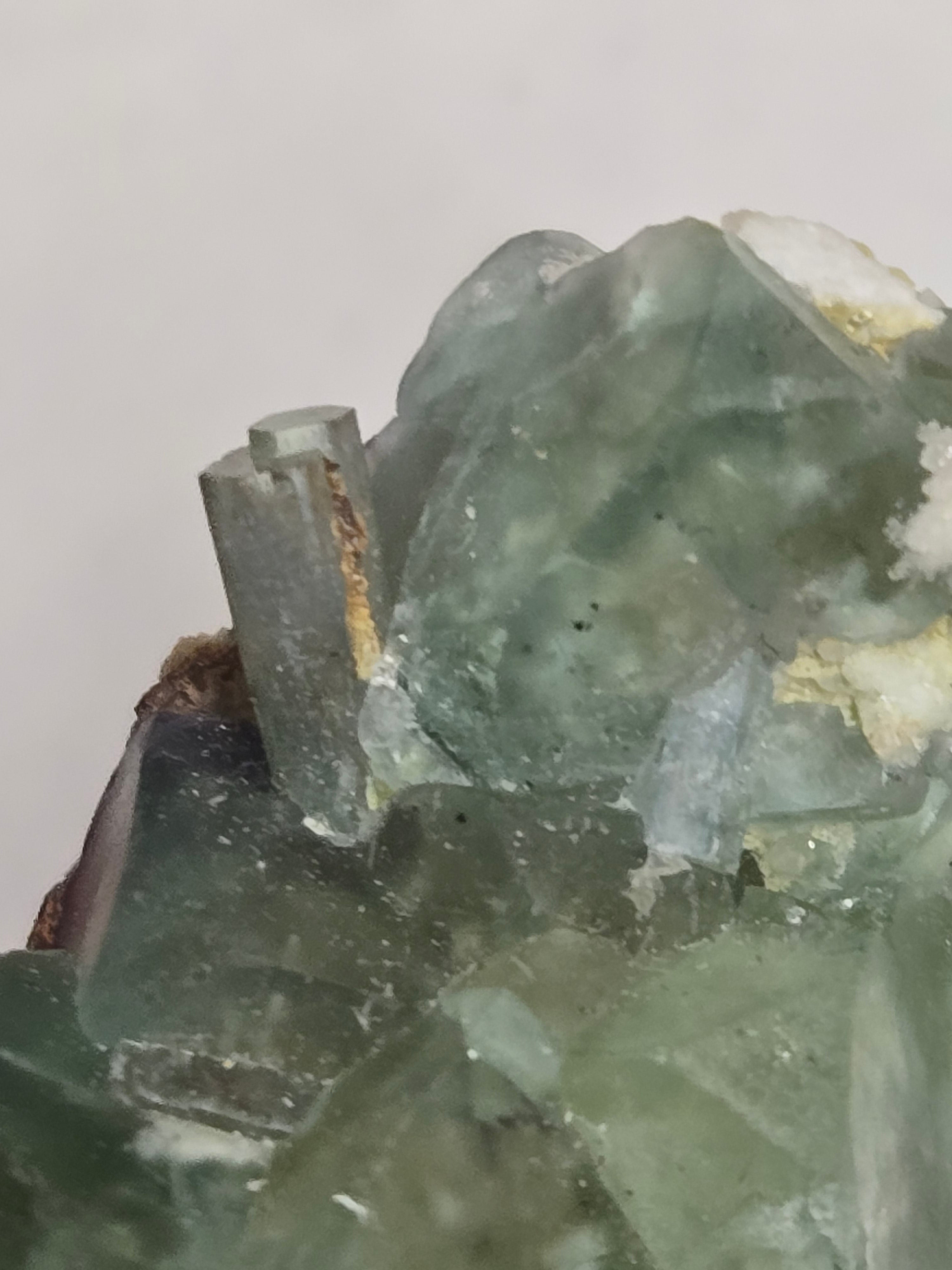 Fluorite with aquamarine