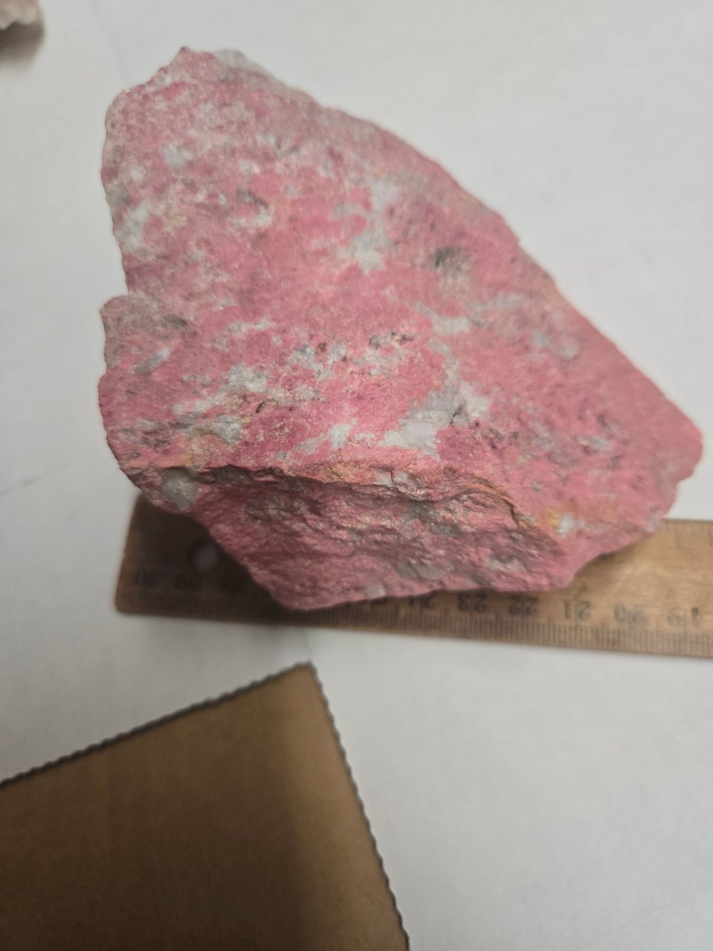 Thulite