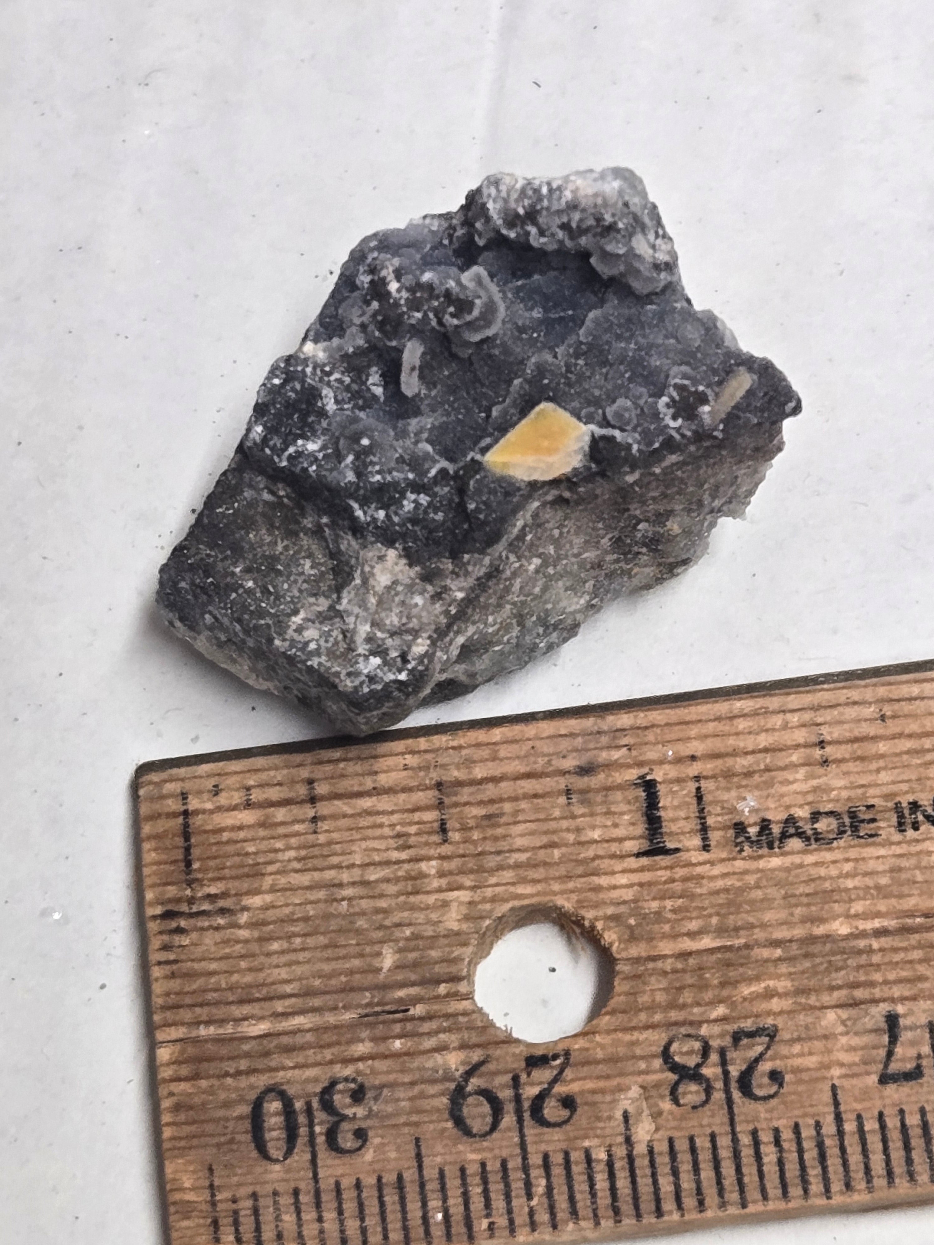 Wulfenite