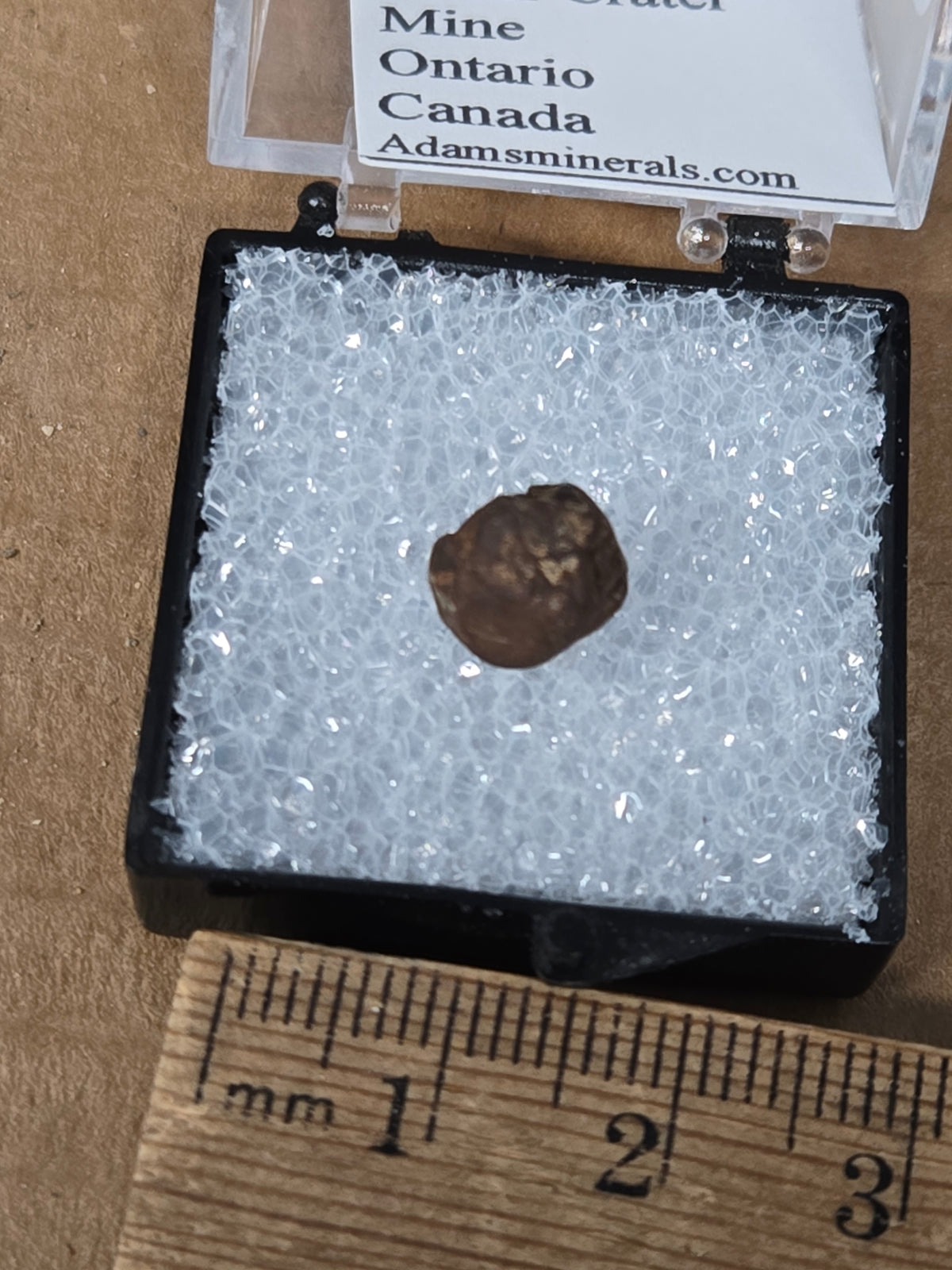 Betafite crystal