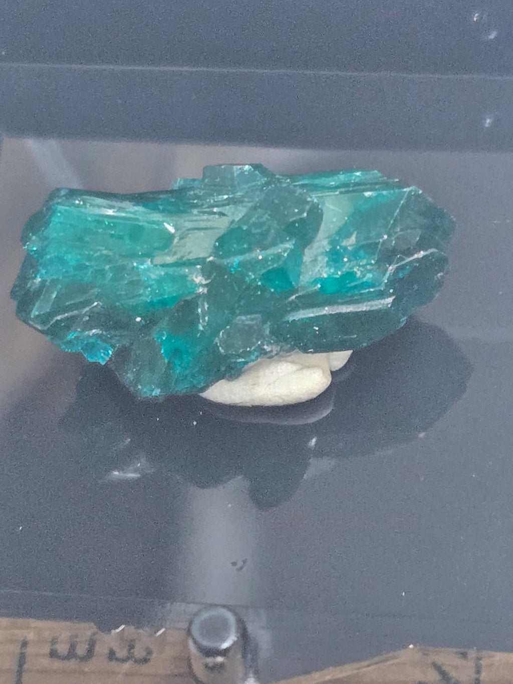 Dioptase specimen