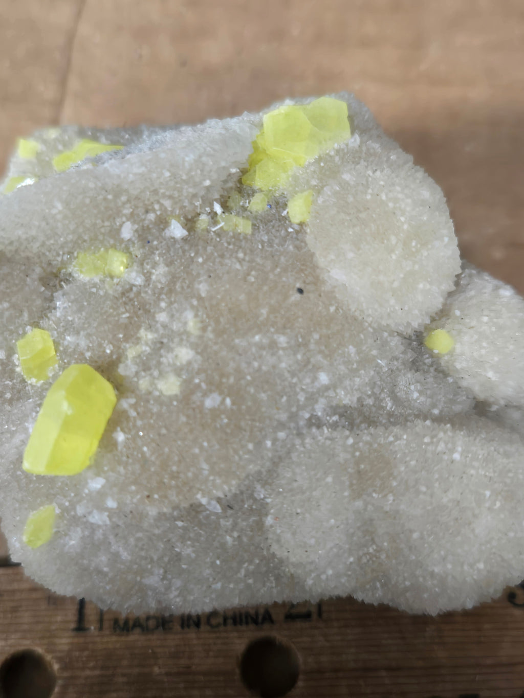 Yellow Sulphur (sulfur) with Celestite