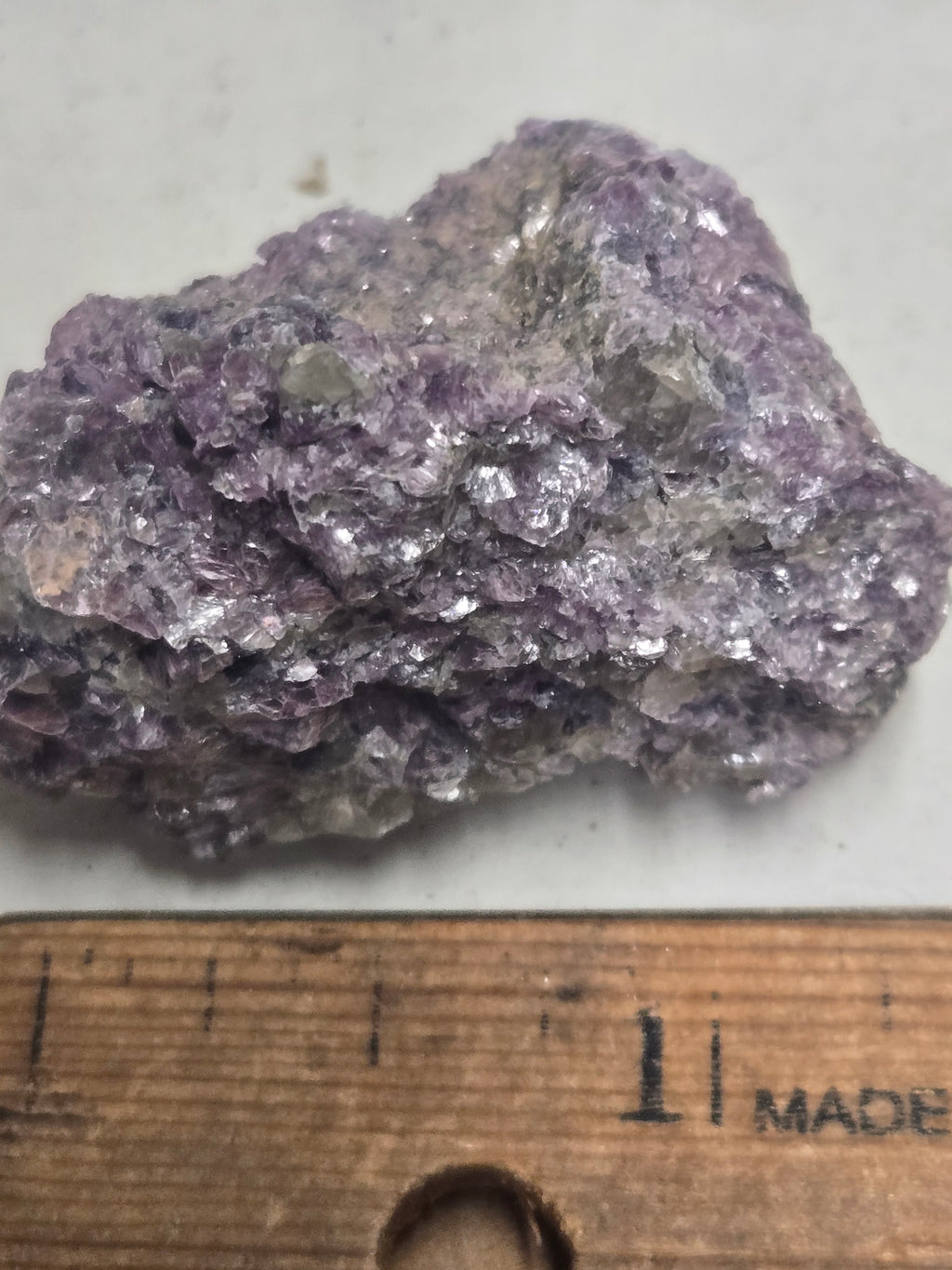 Fluorluanshiweiite