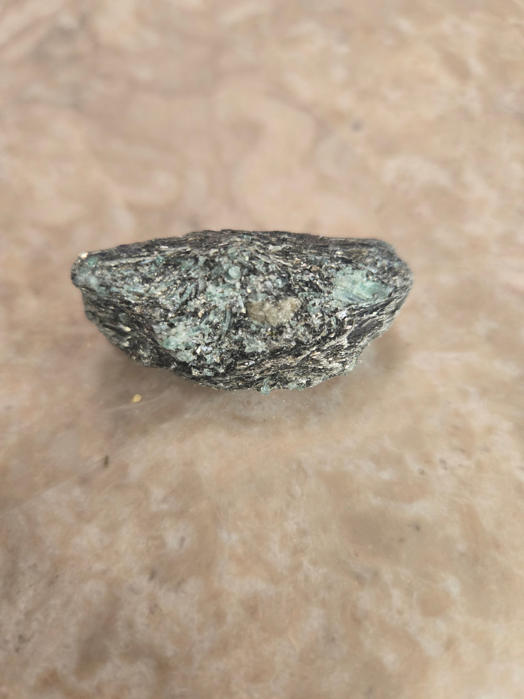 Emerald in schist