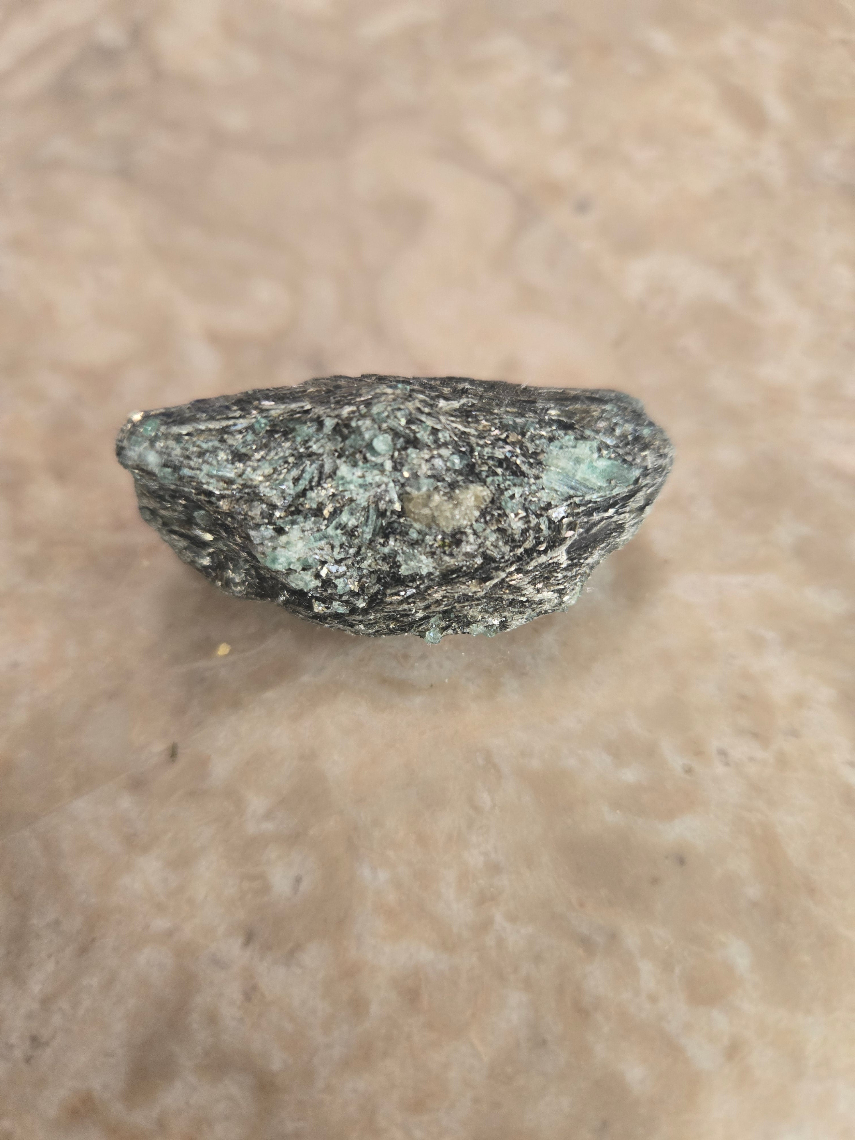 Emerald in schist