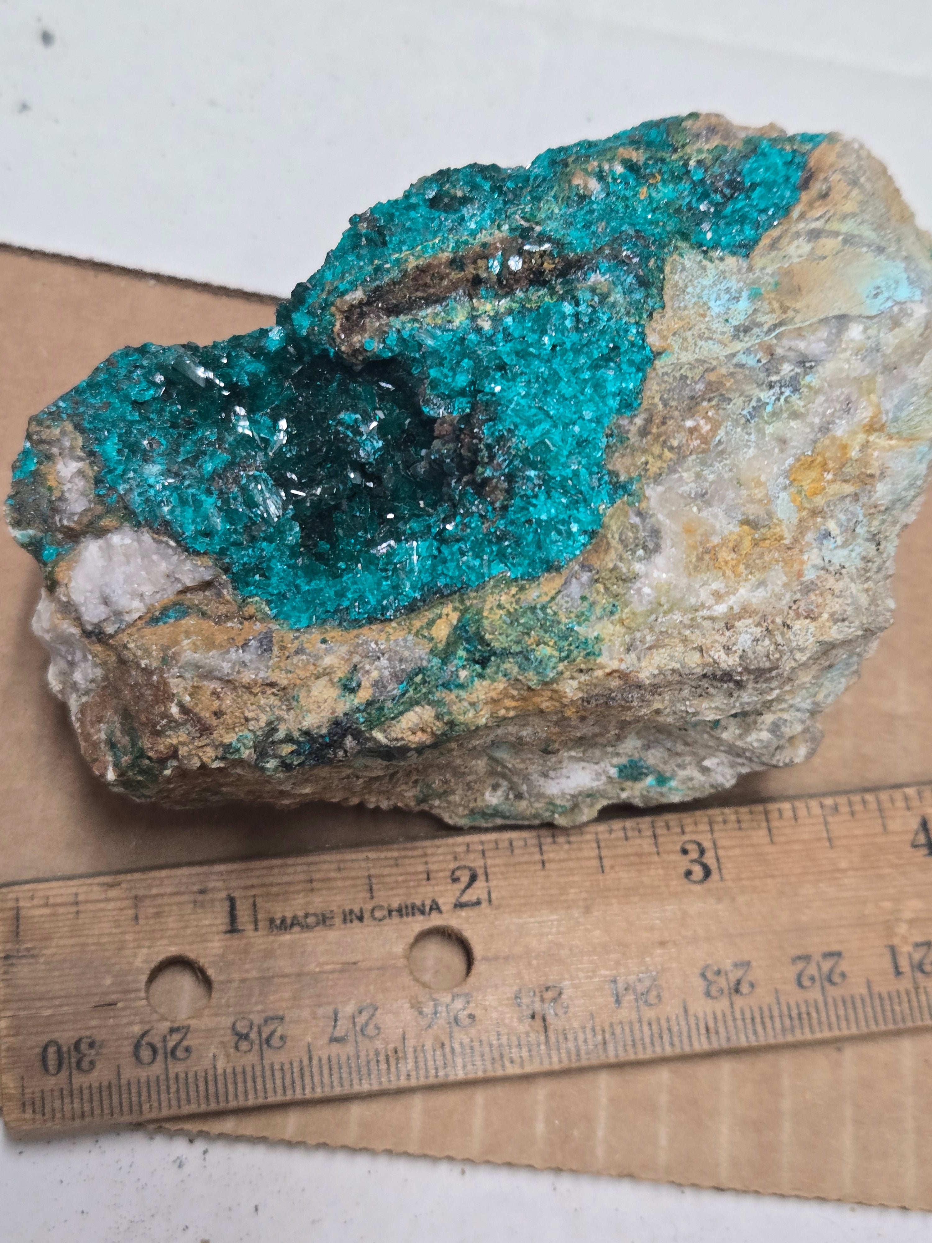 Dioptase specimen