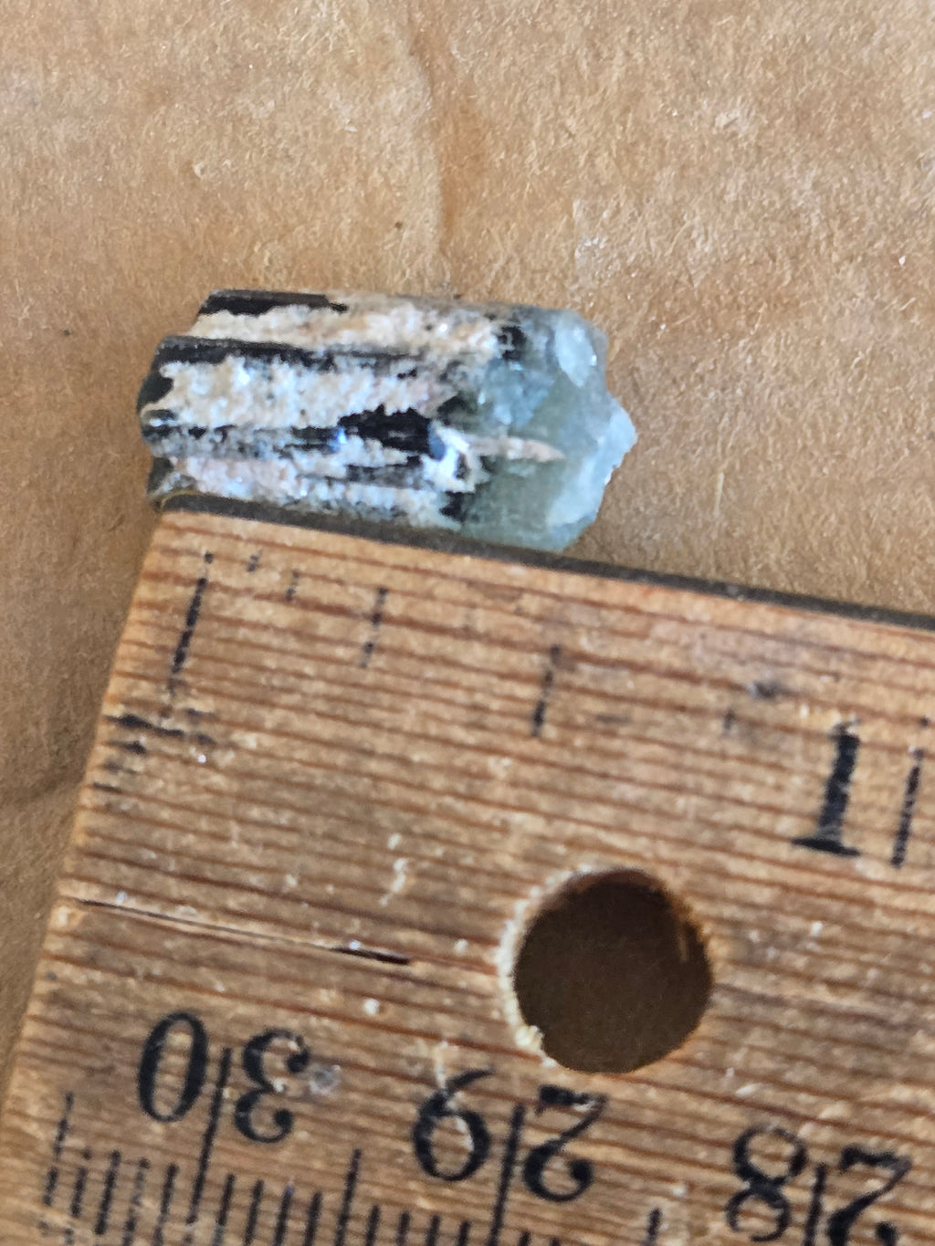 Darrellhenryite