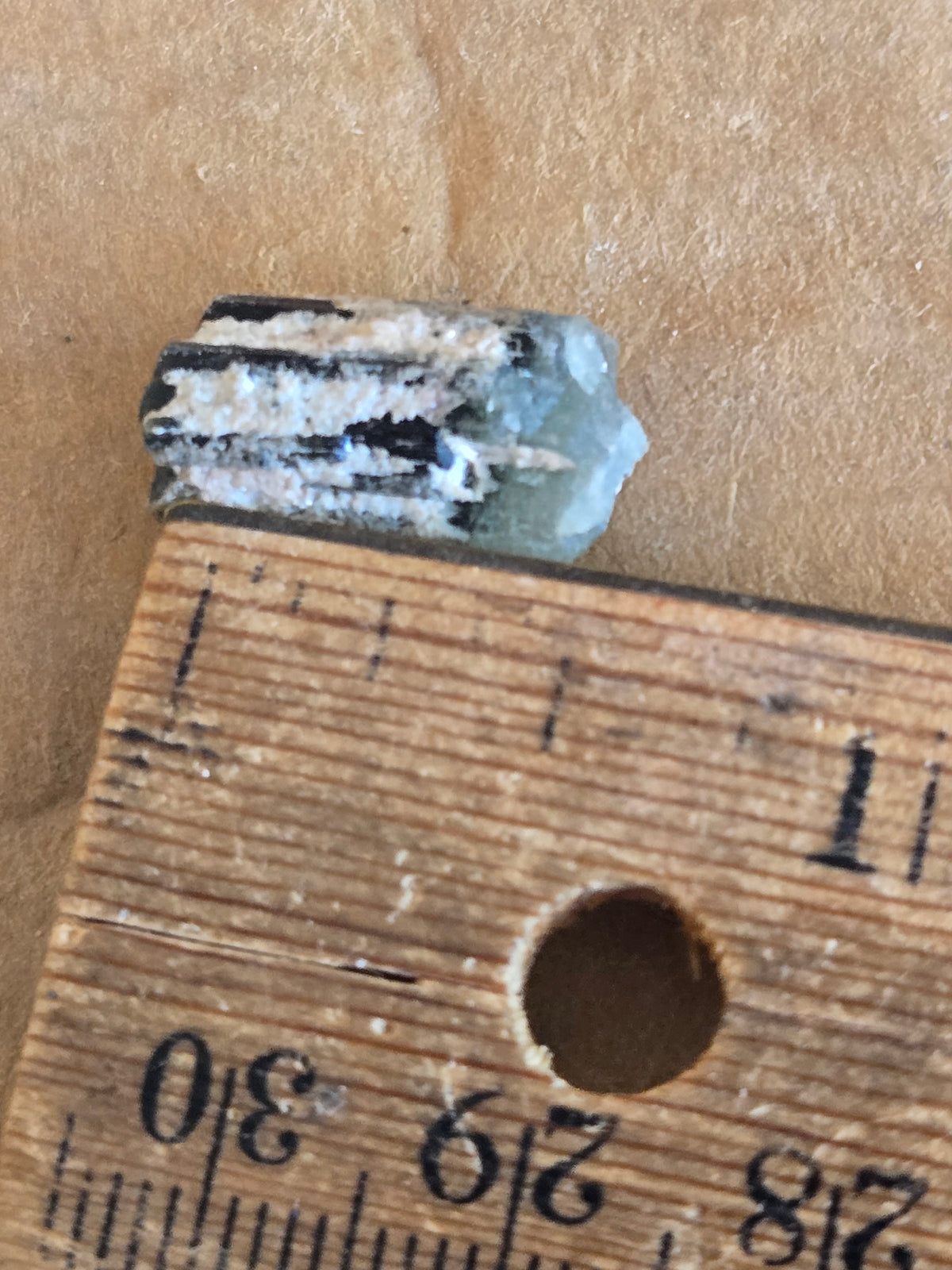 Darrellhenryite