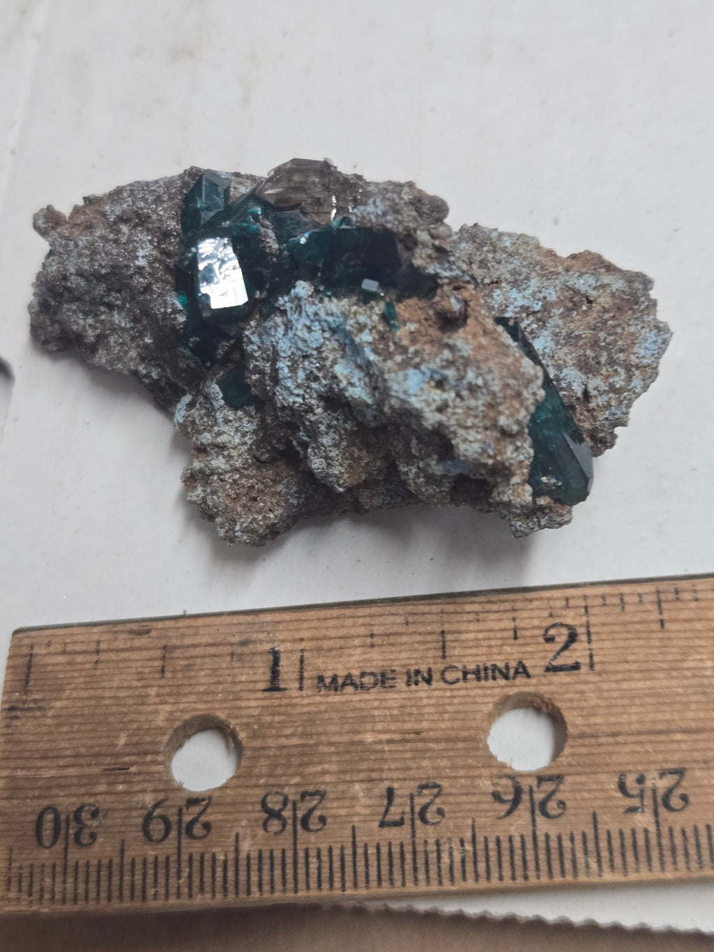 Dioptase specimen