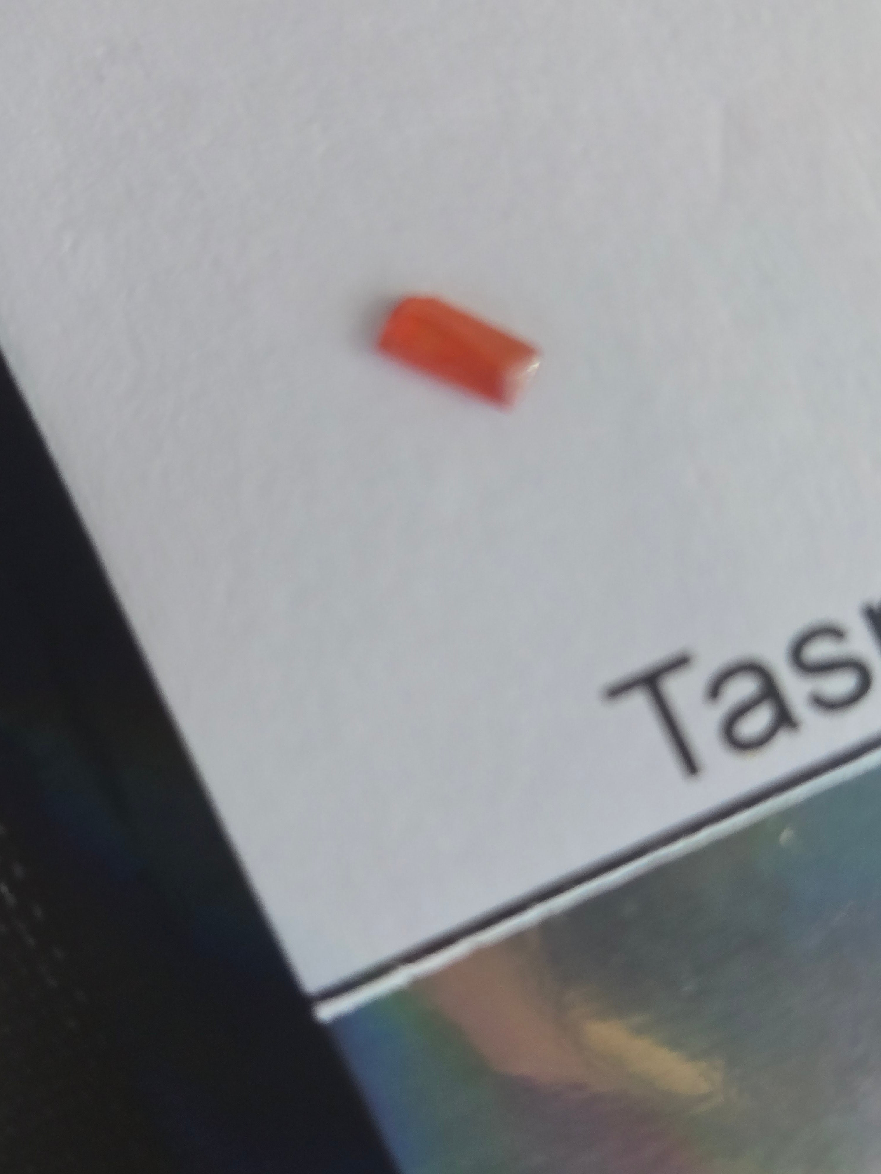 Crocoite facet