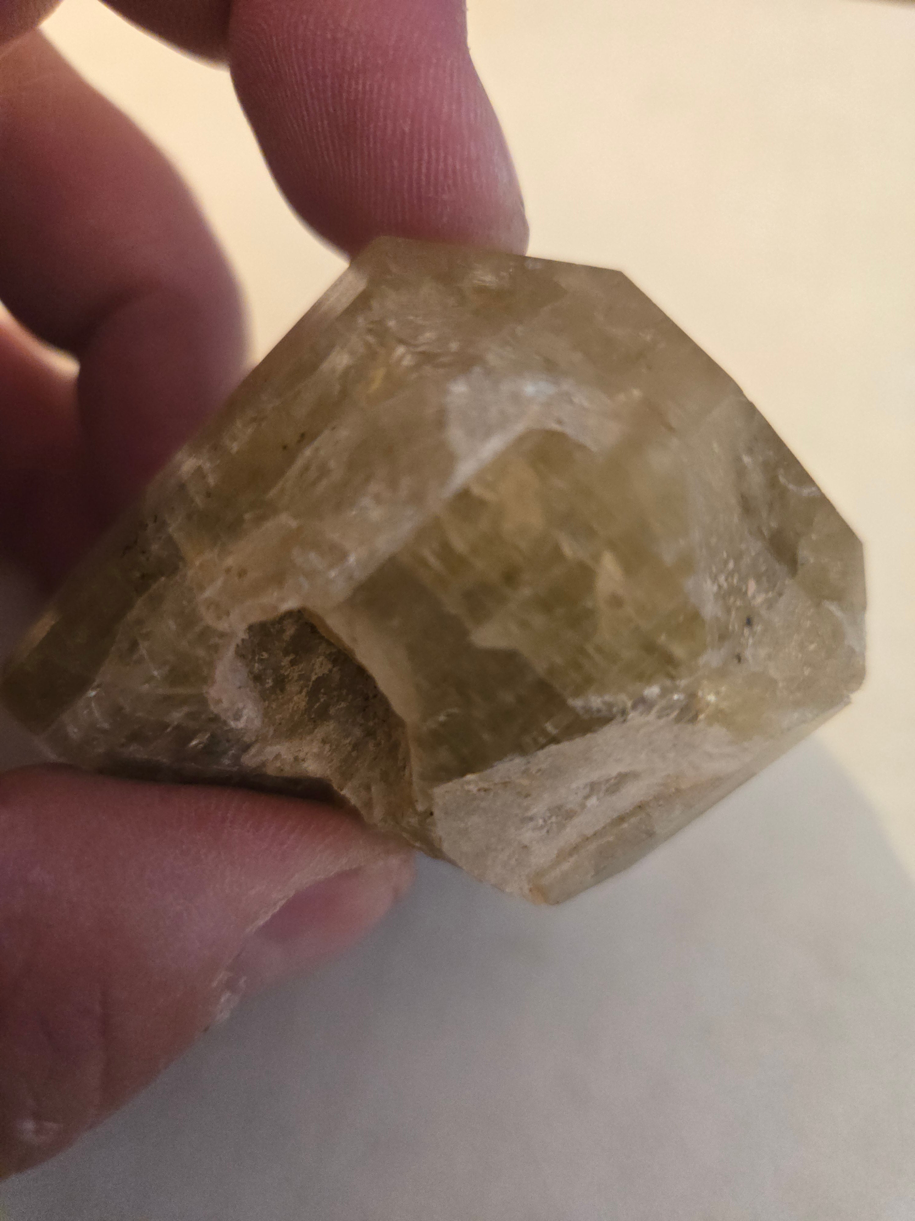 Fluorapatite