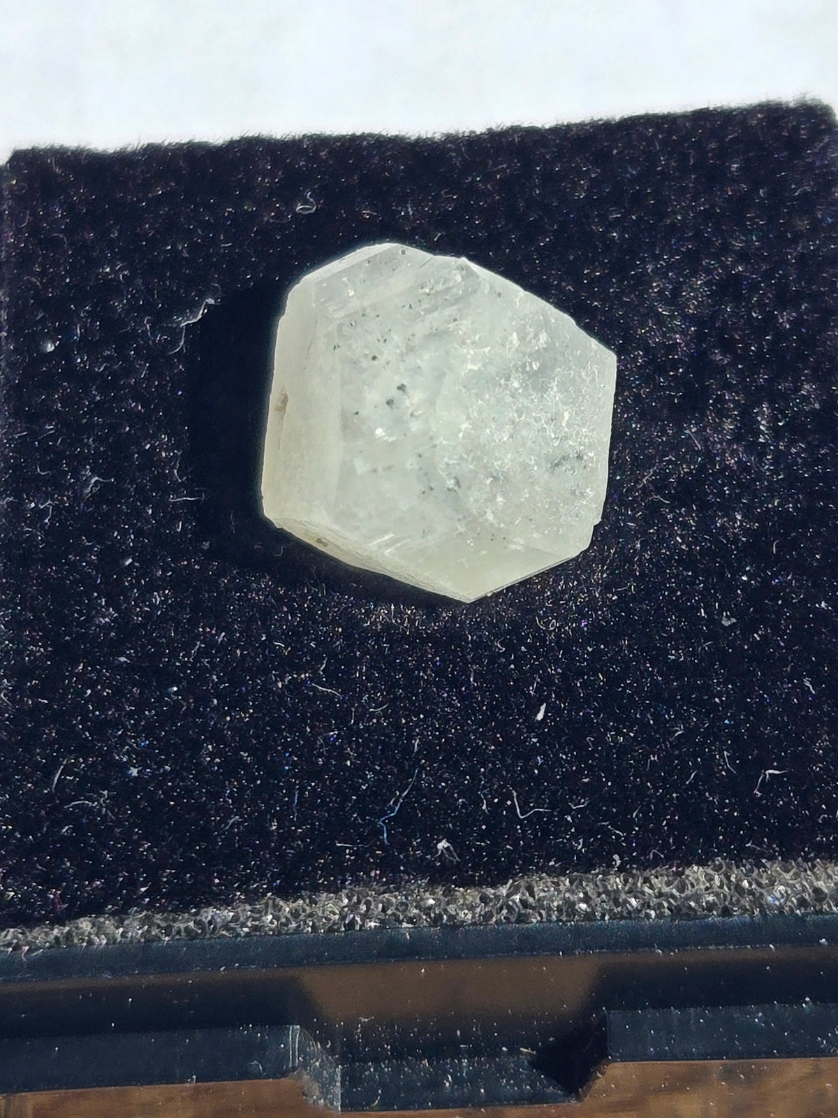 Colorado phenakite