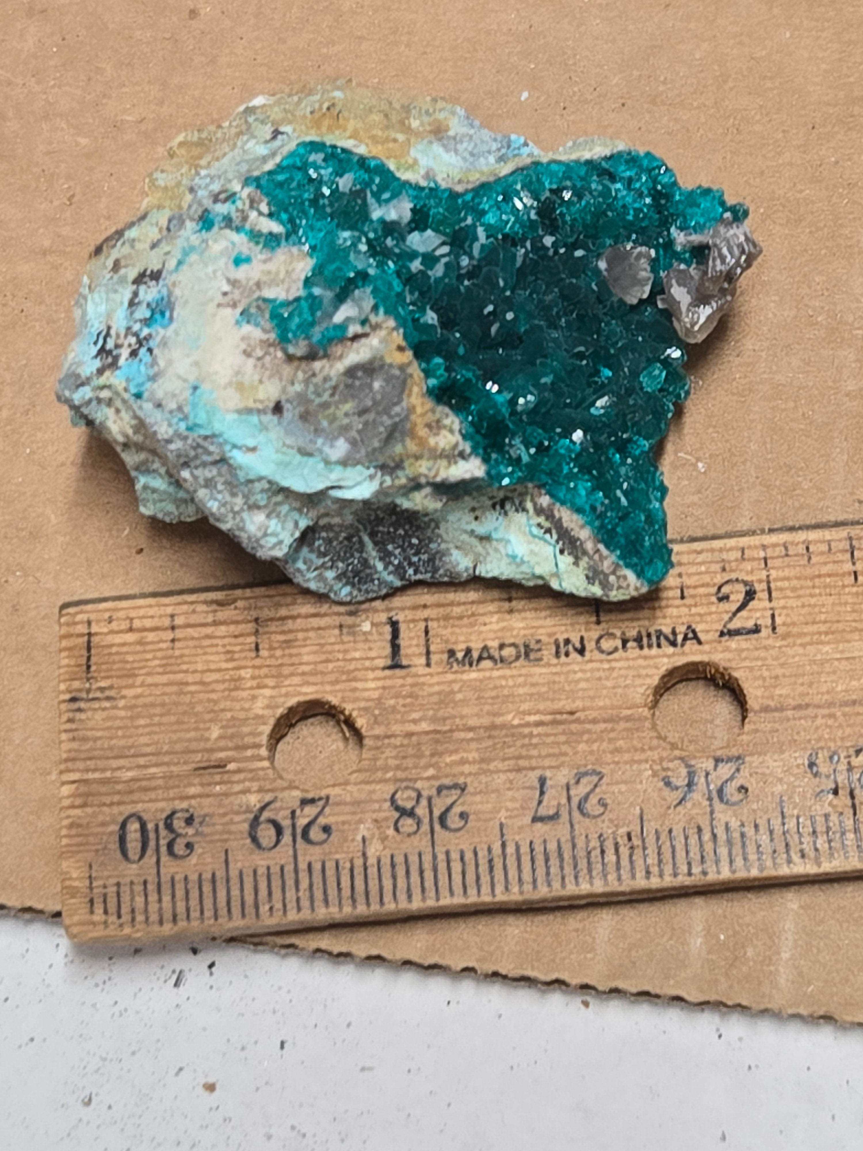 Dioptase specimen