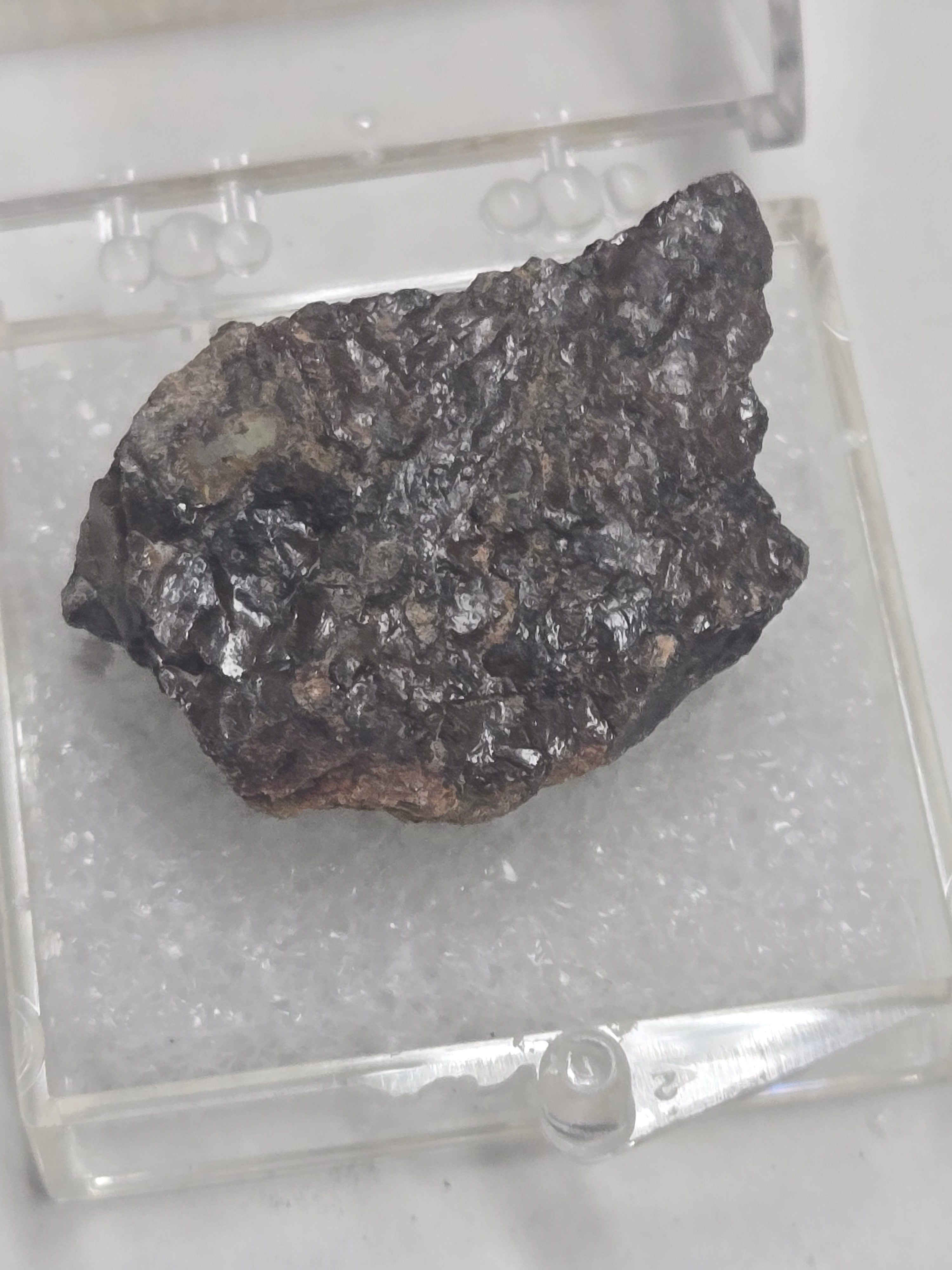 Samarskite