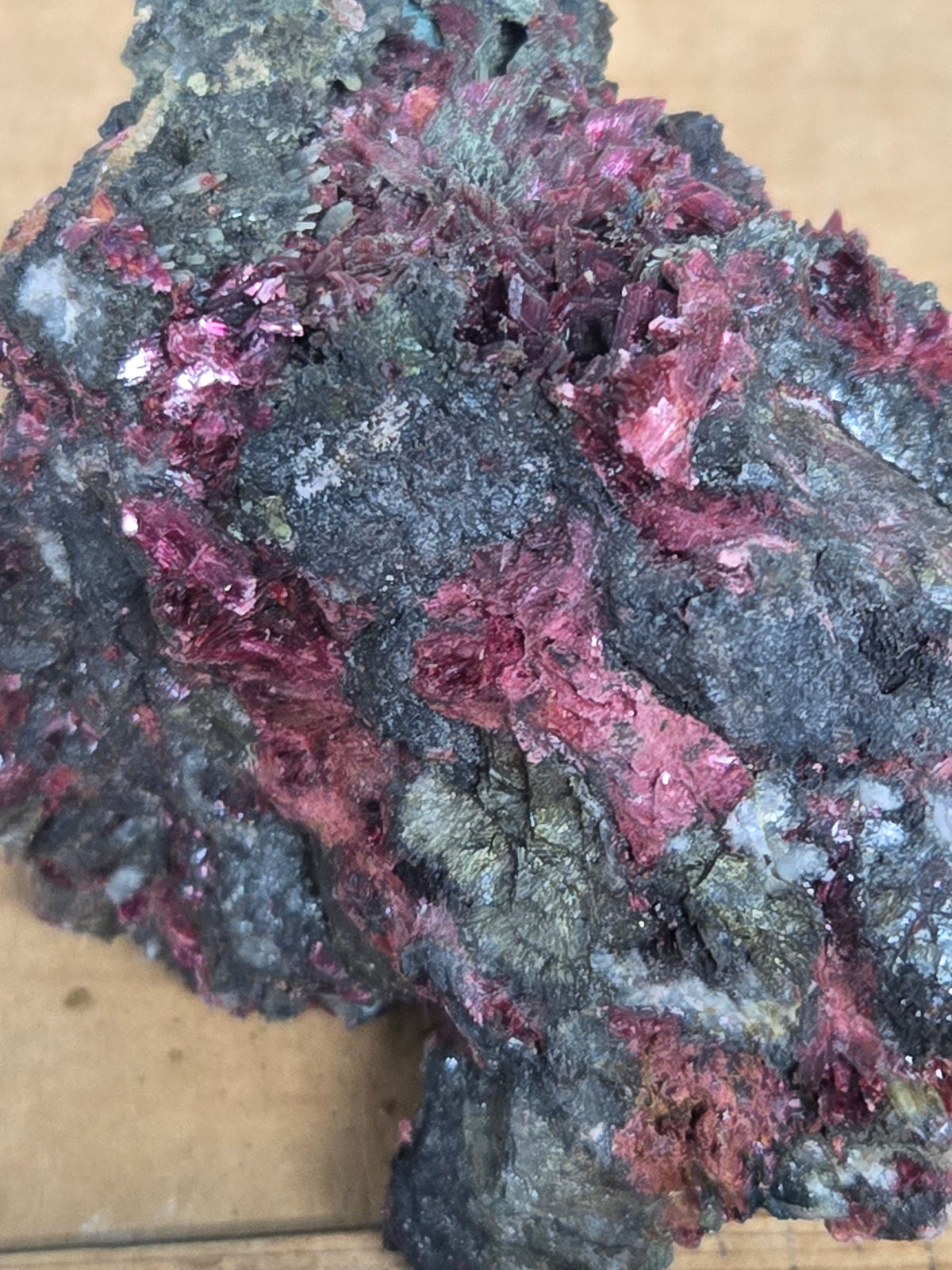 Erythrite