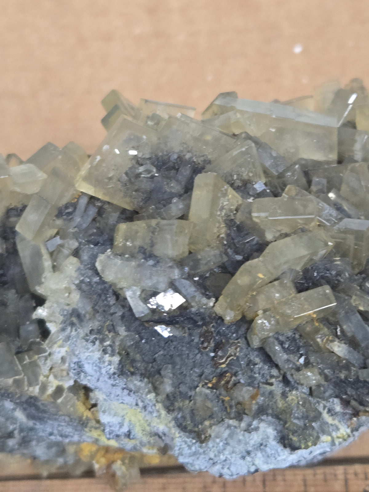 Barite specimen