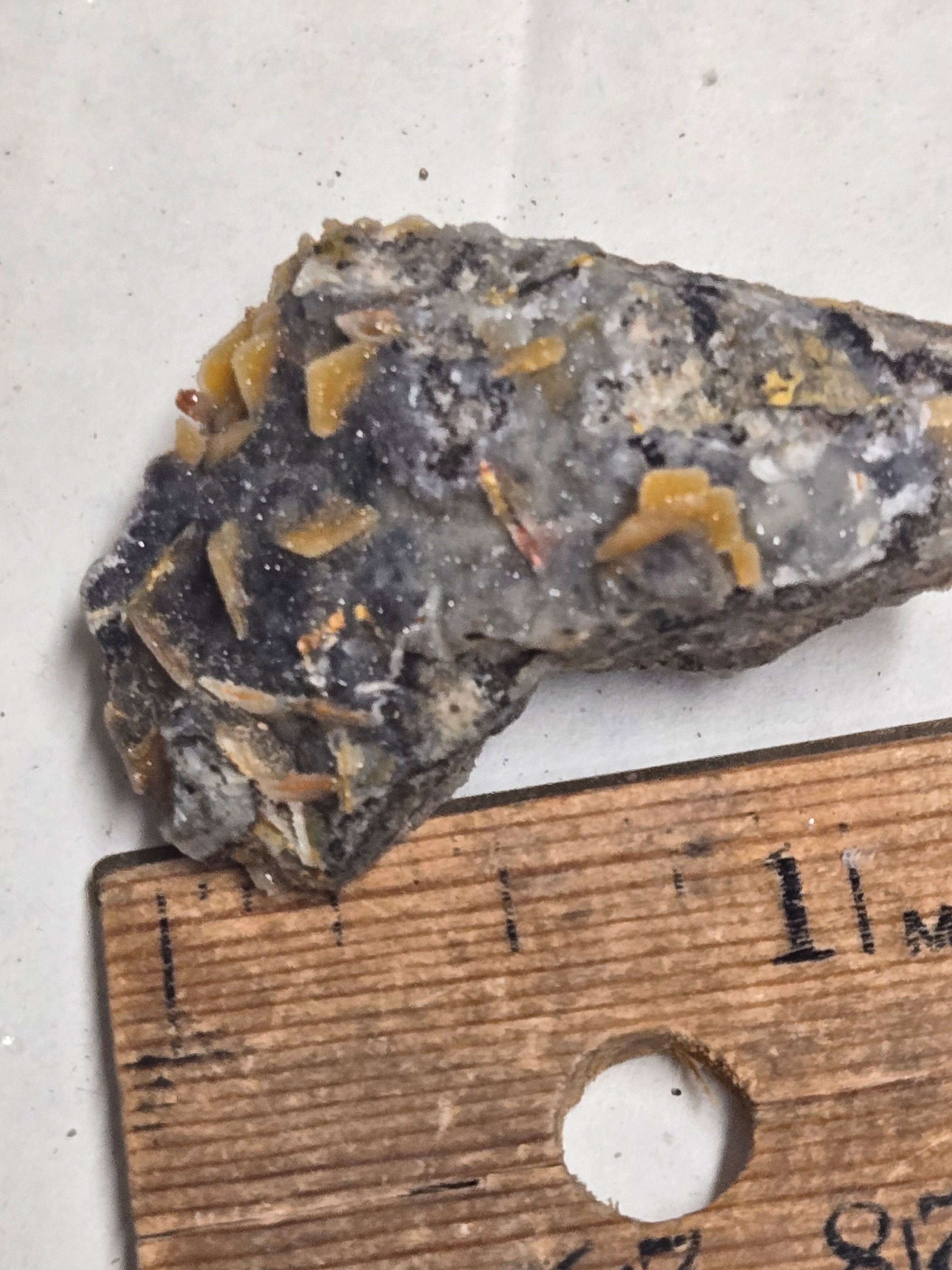 Finch mine wulfenite