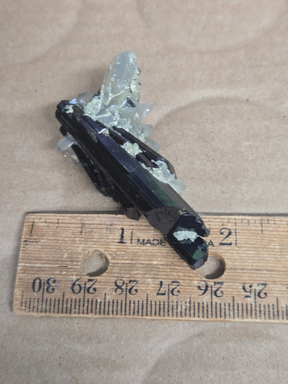 Epidote with quartz