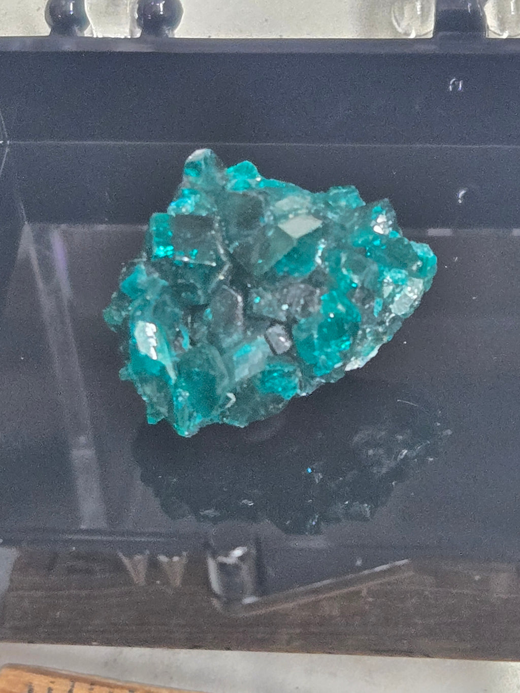 Dioptase specimen