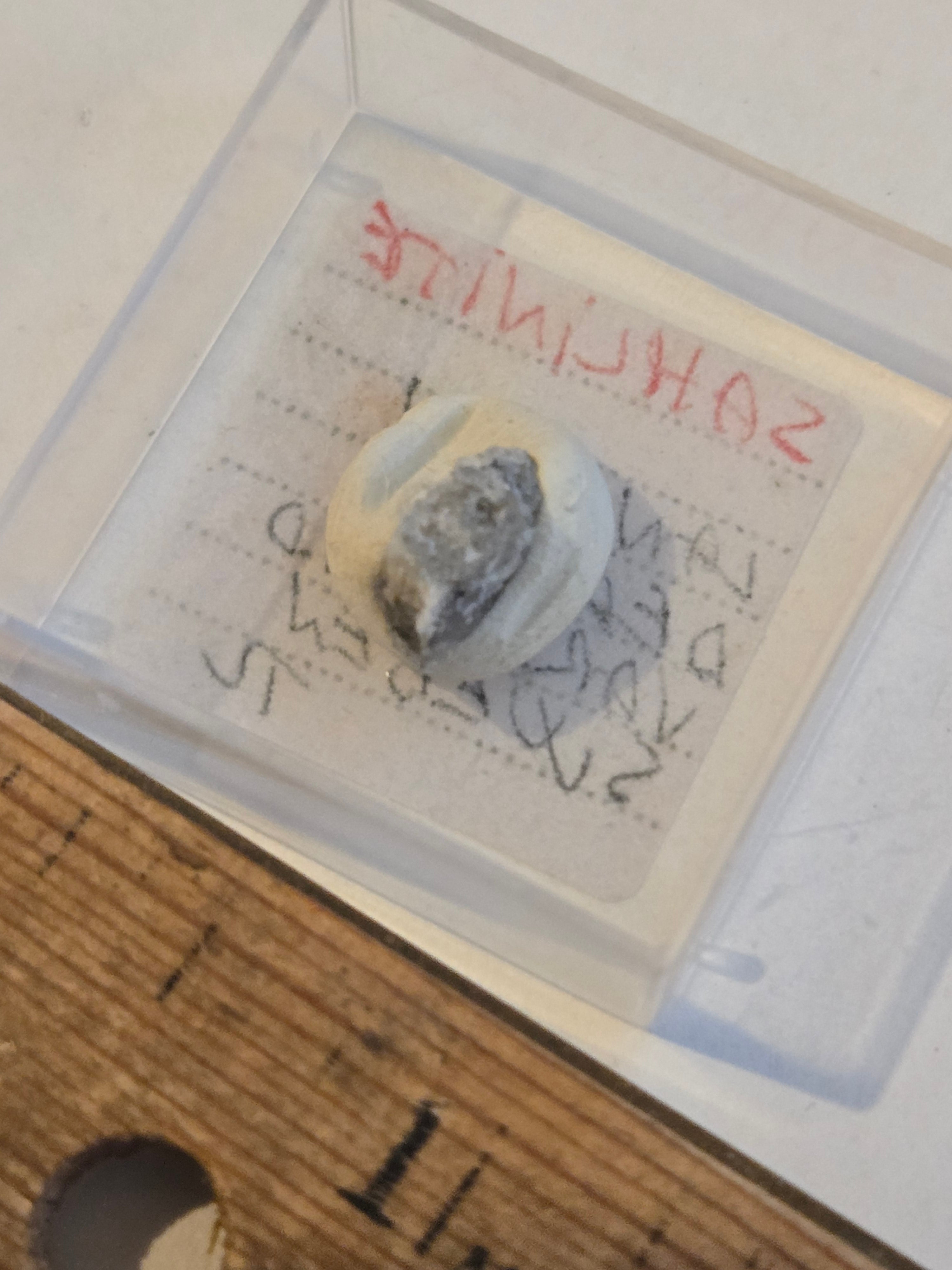 Sahlinite
