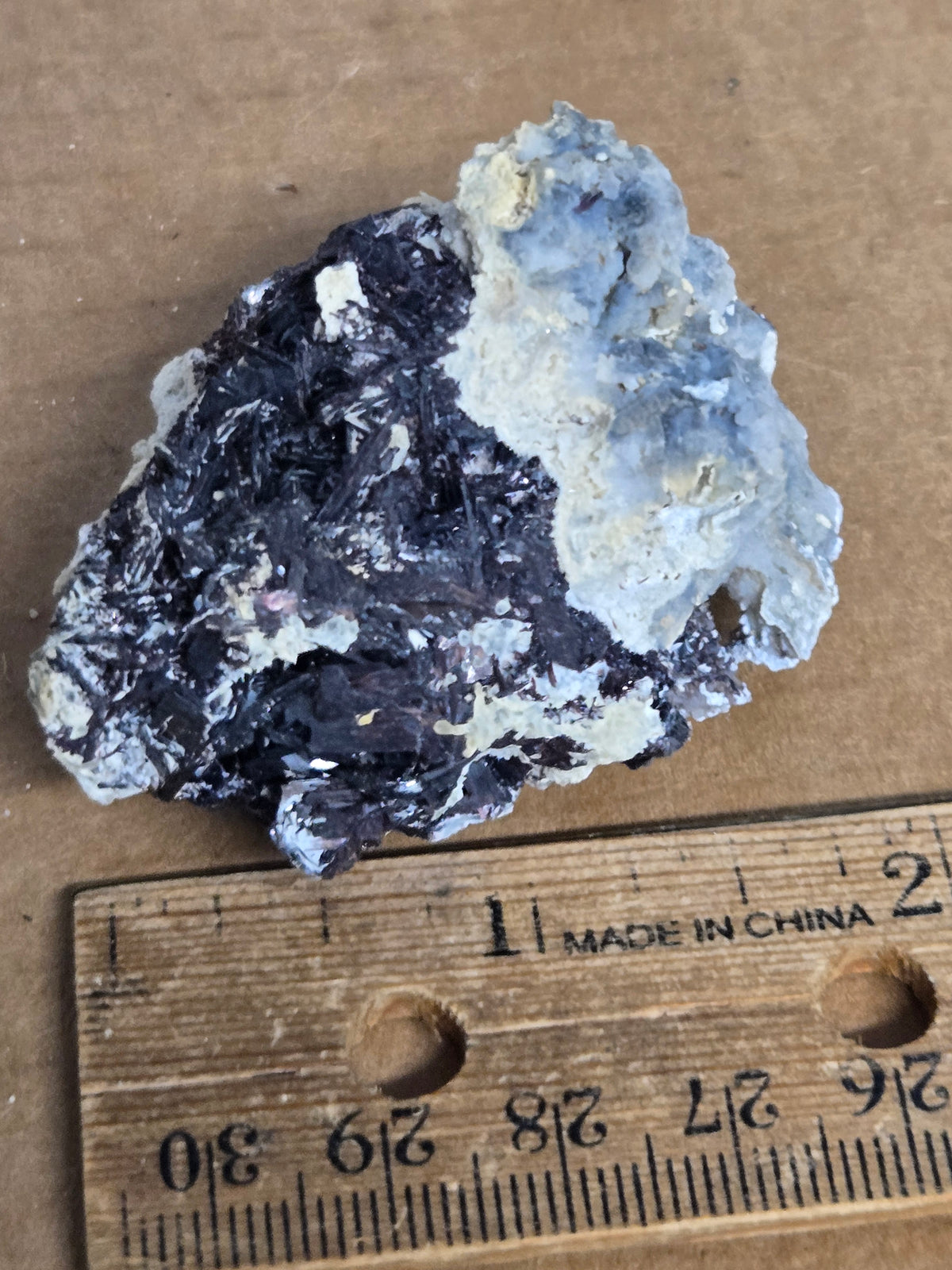 Hubnerite