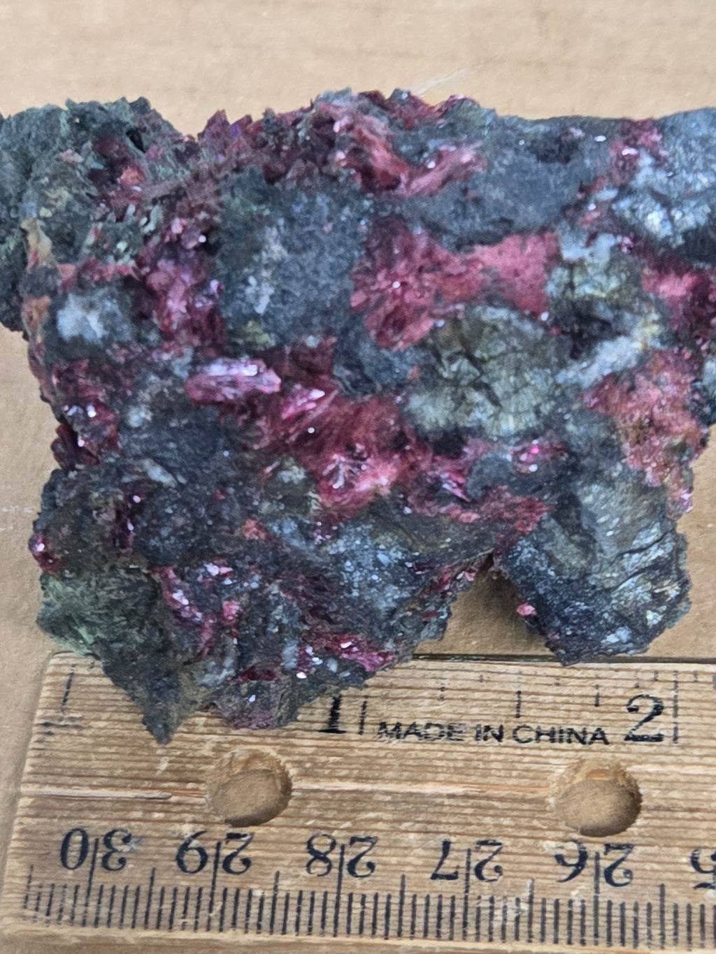 Erythrite