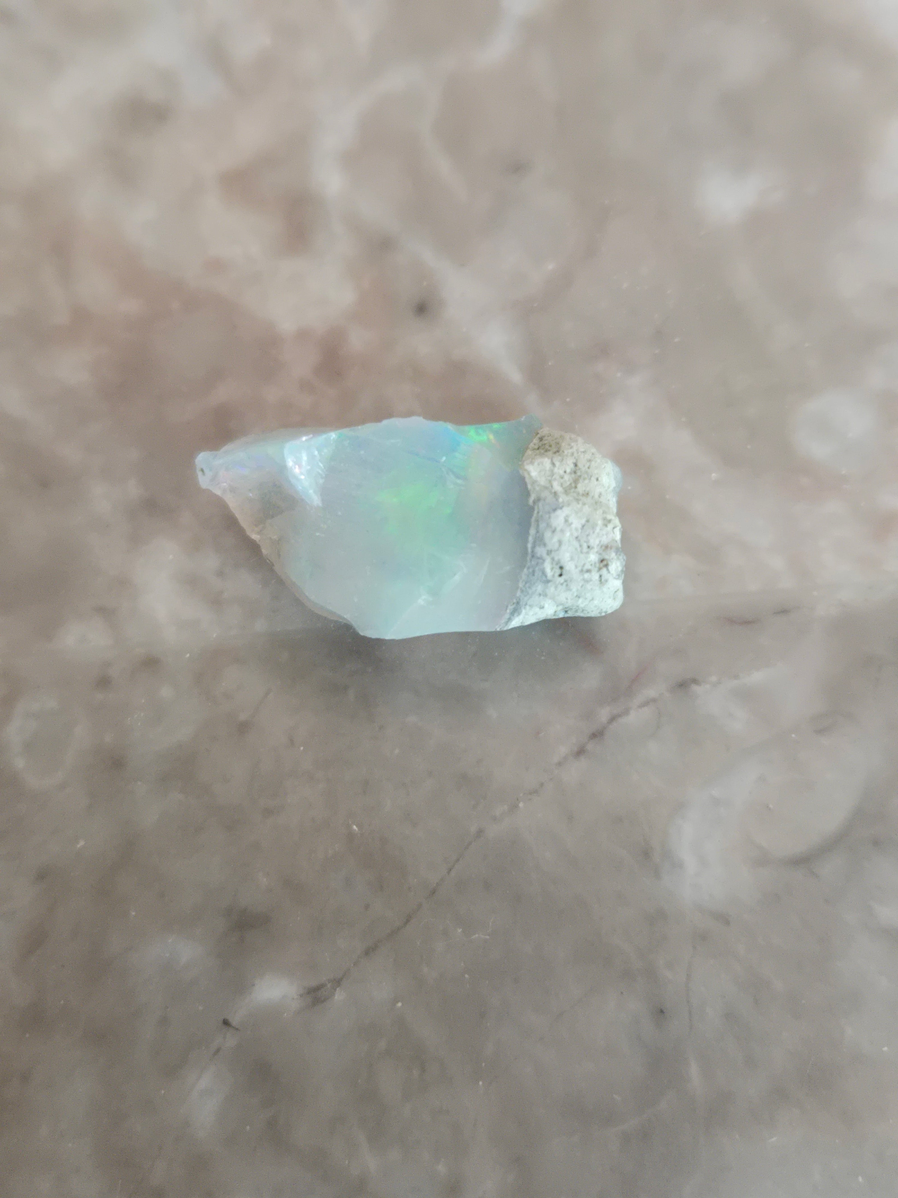 Welo opal rough