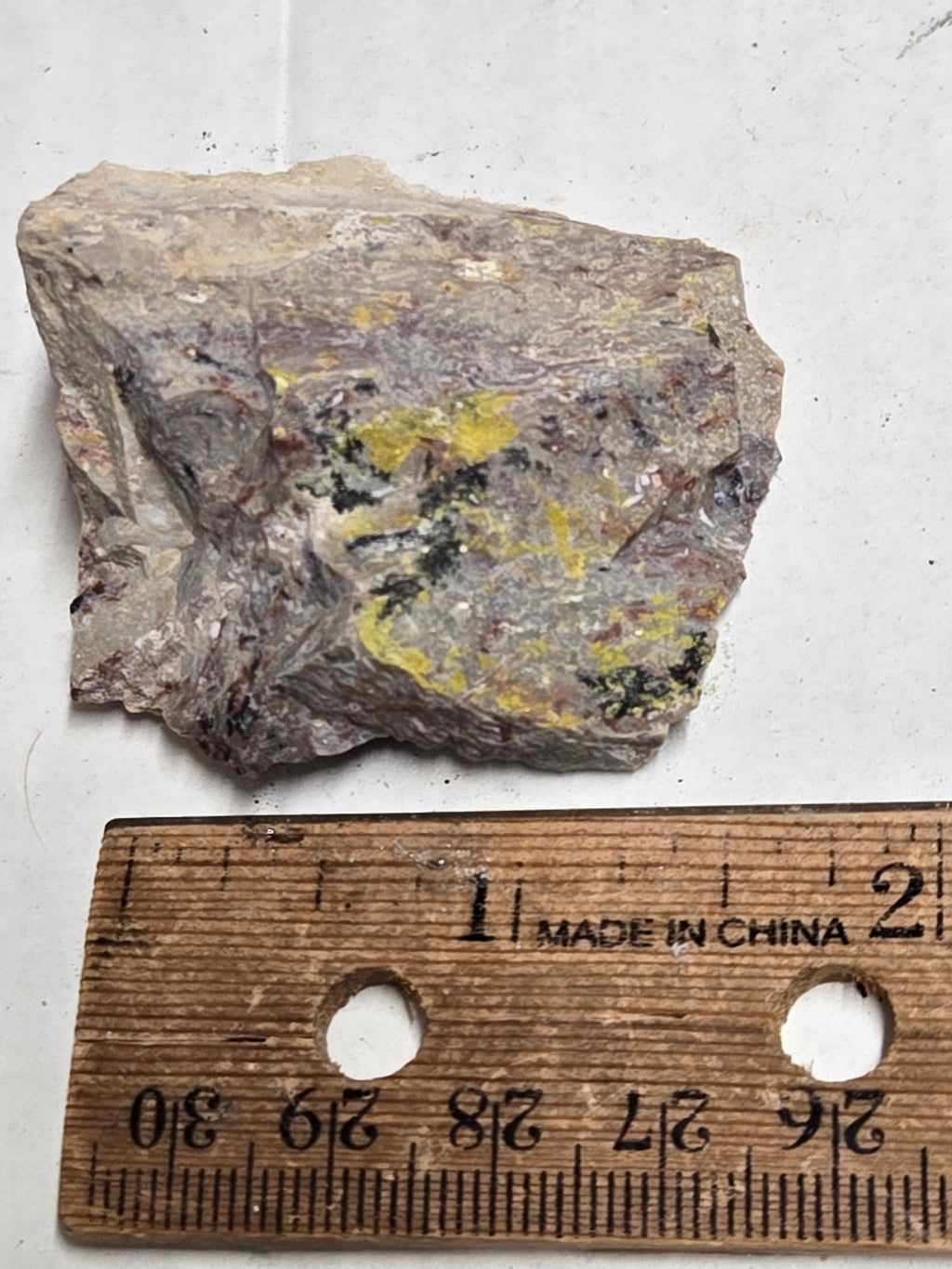 Carnotite weeksite