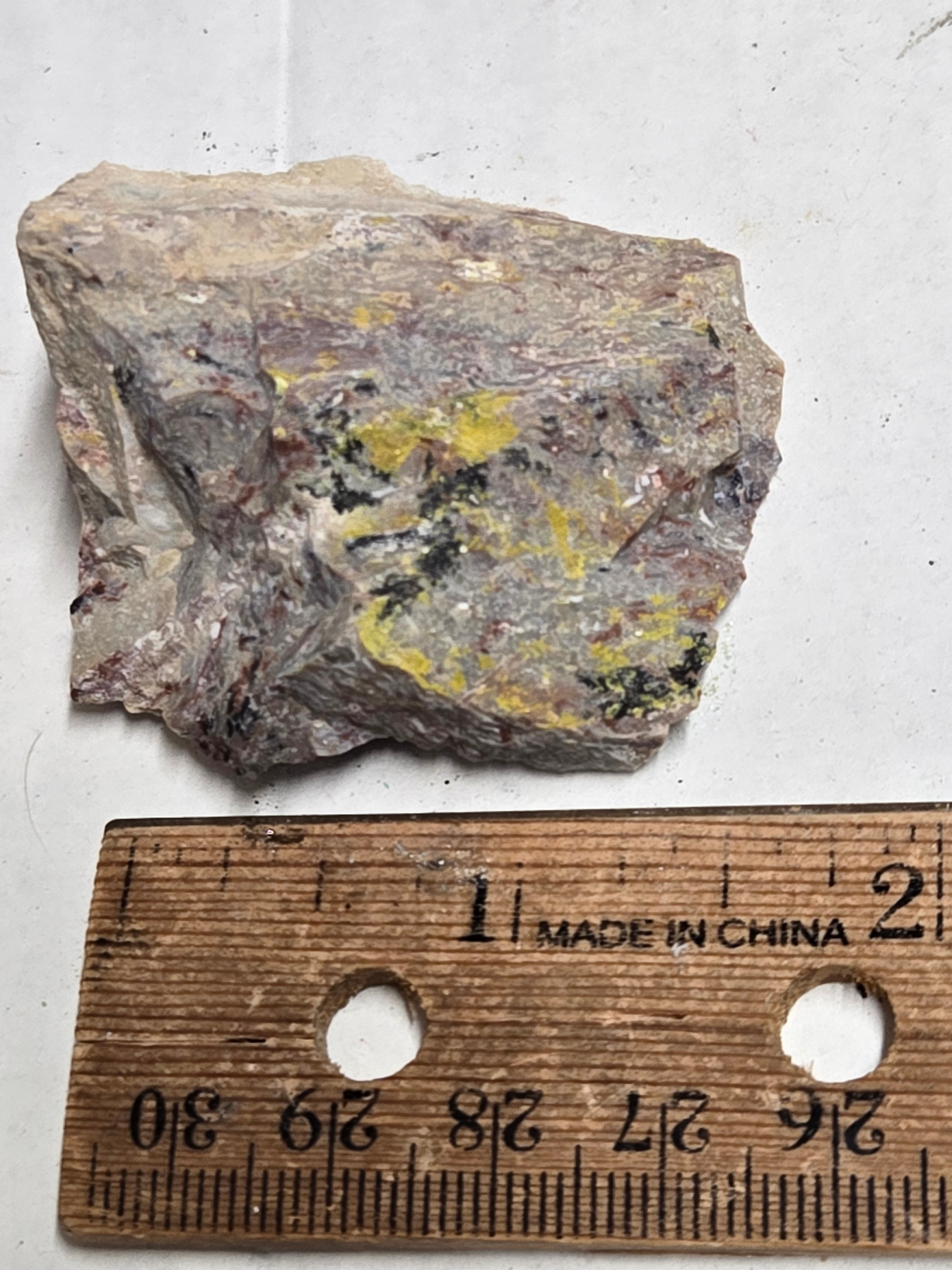Carnotite weeksite