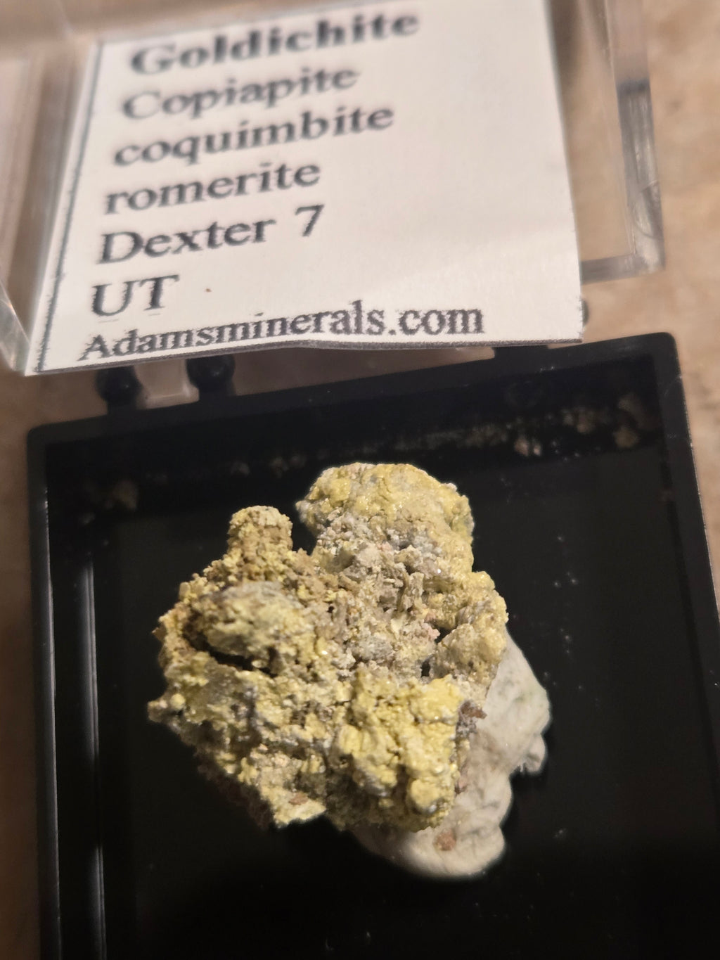 Goldichite copiapite coquimbite romerite