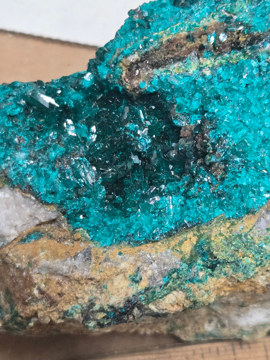 Dioptase specimen