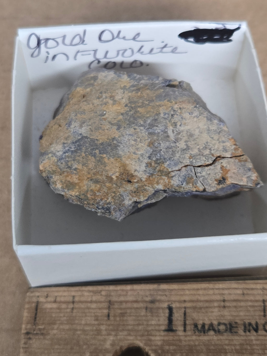 Gold ore