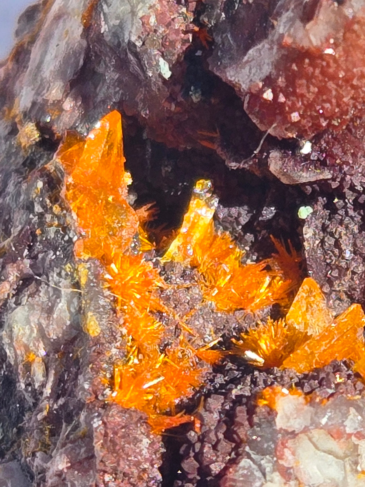Mimetite specimen w wulfenite