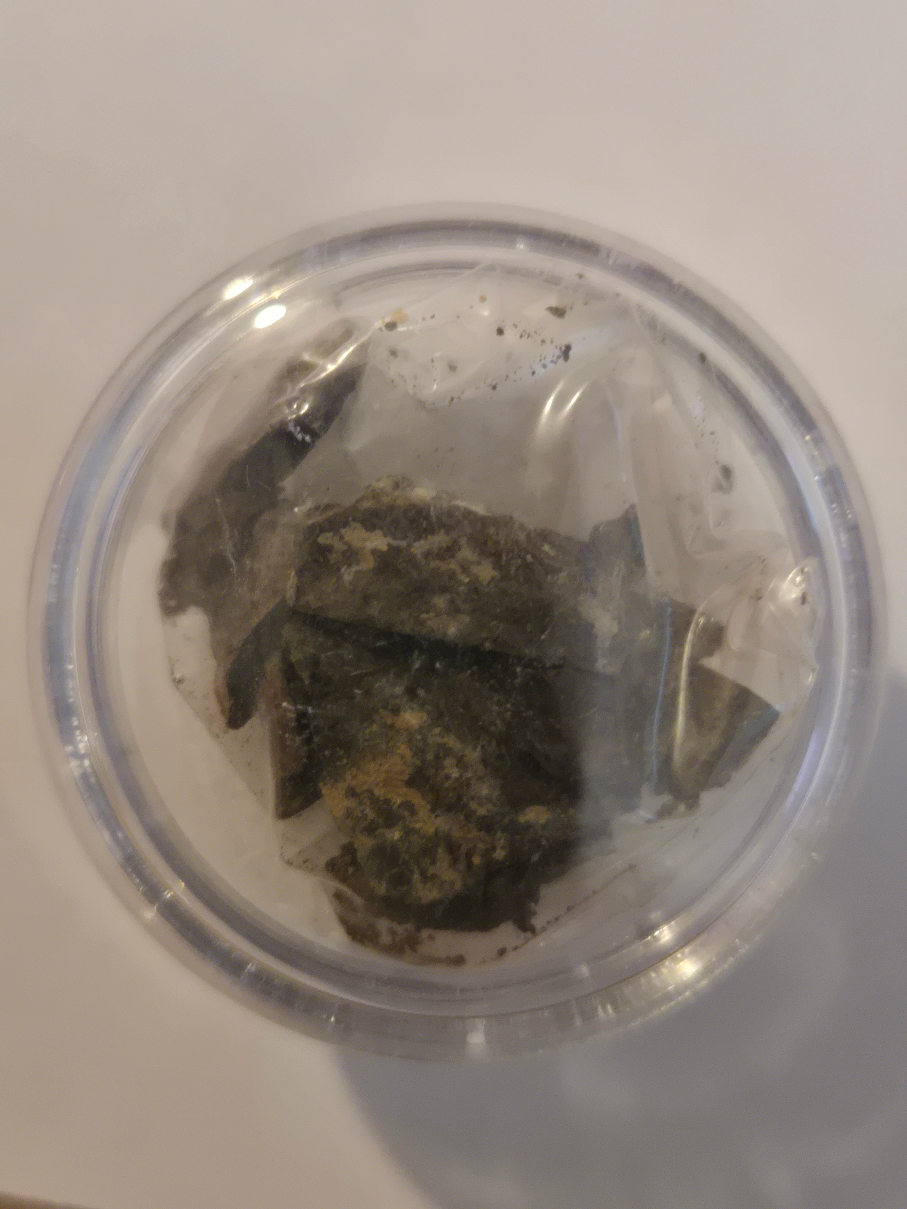 Dar al Gani 093 meteorite specimen