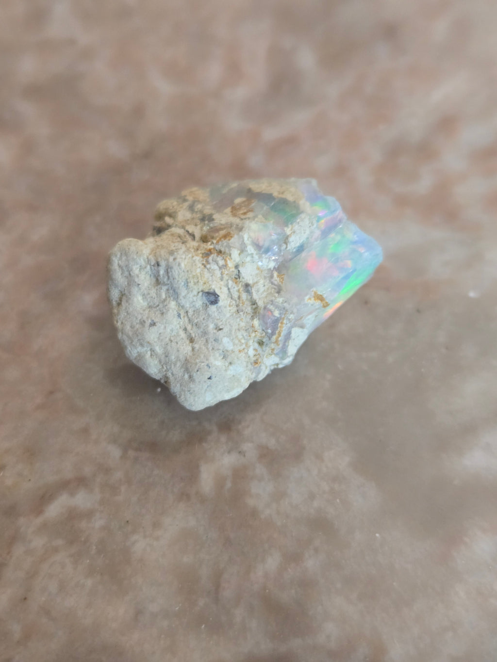 Welo opal rough