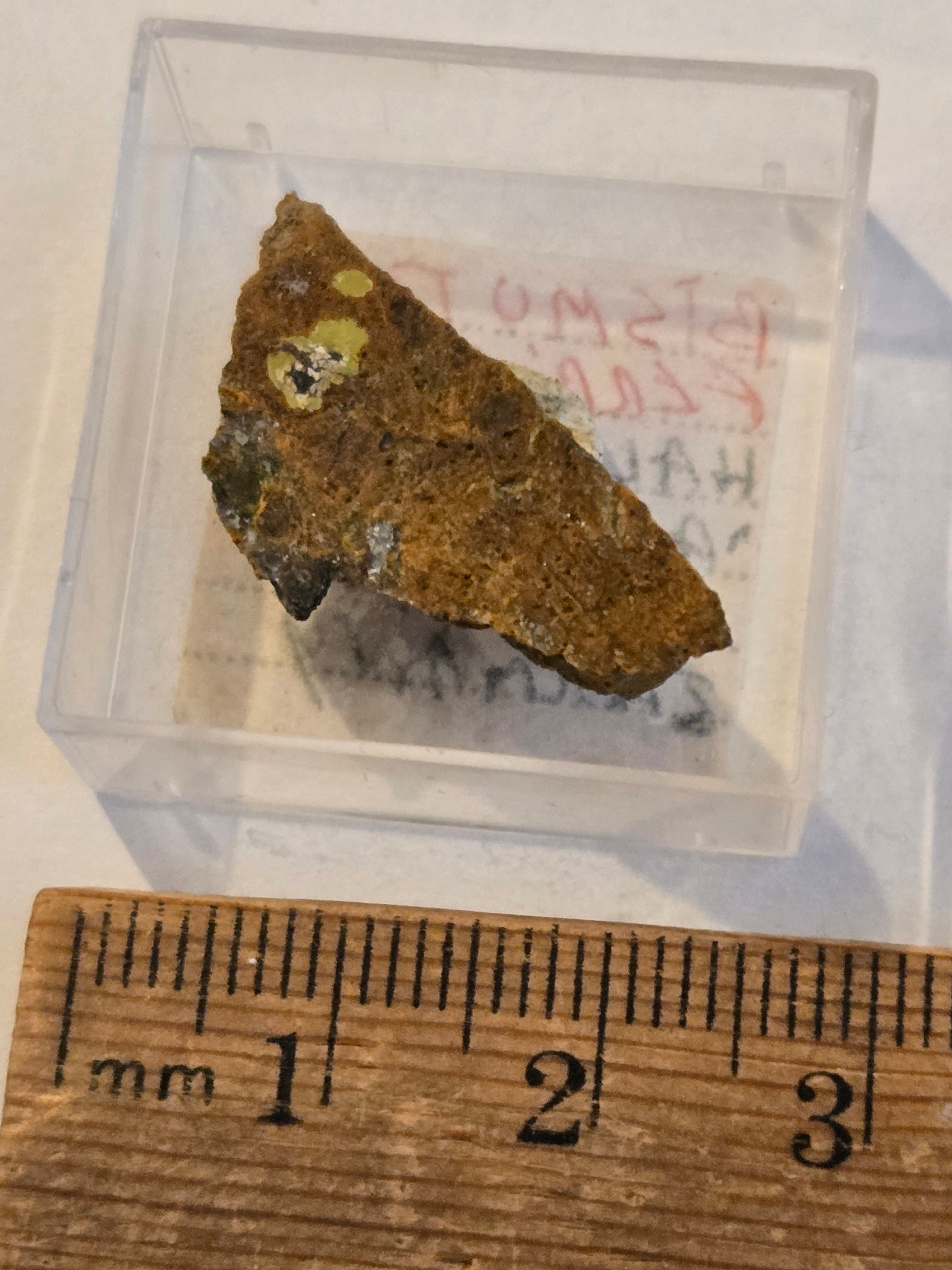 Bismutoferrite