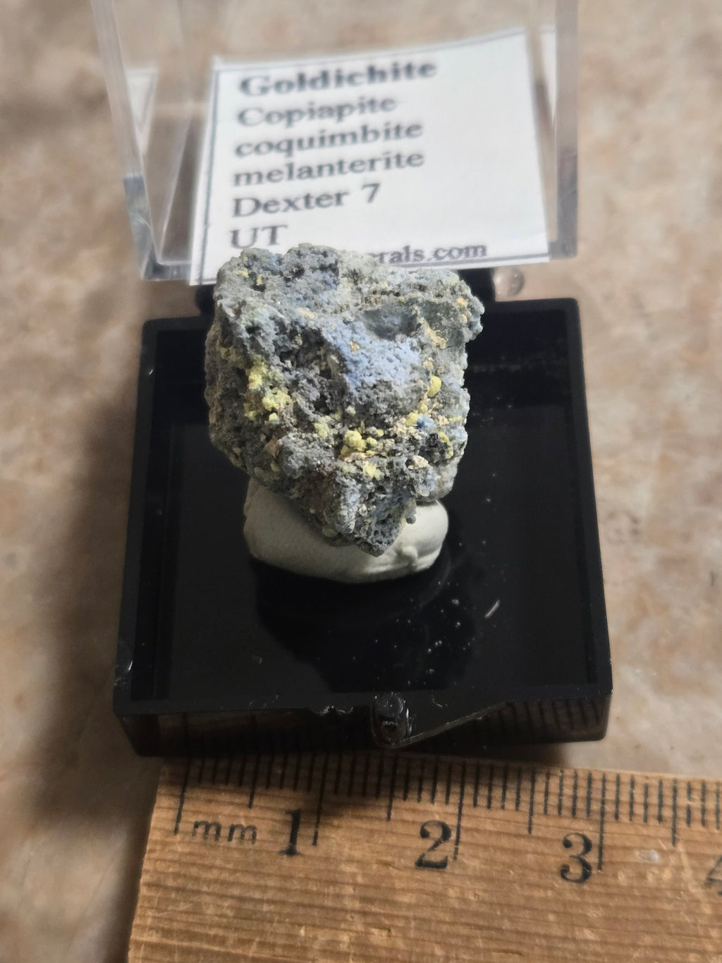 Goldichite copiapite coquimbite melanterite