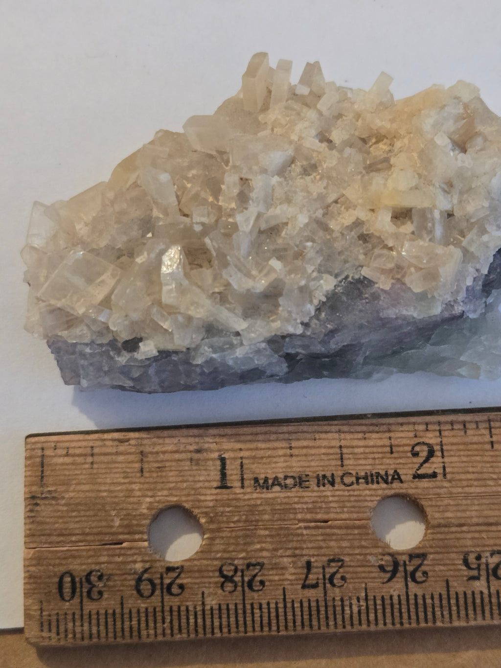 Barite on fluorite