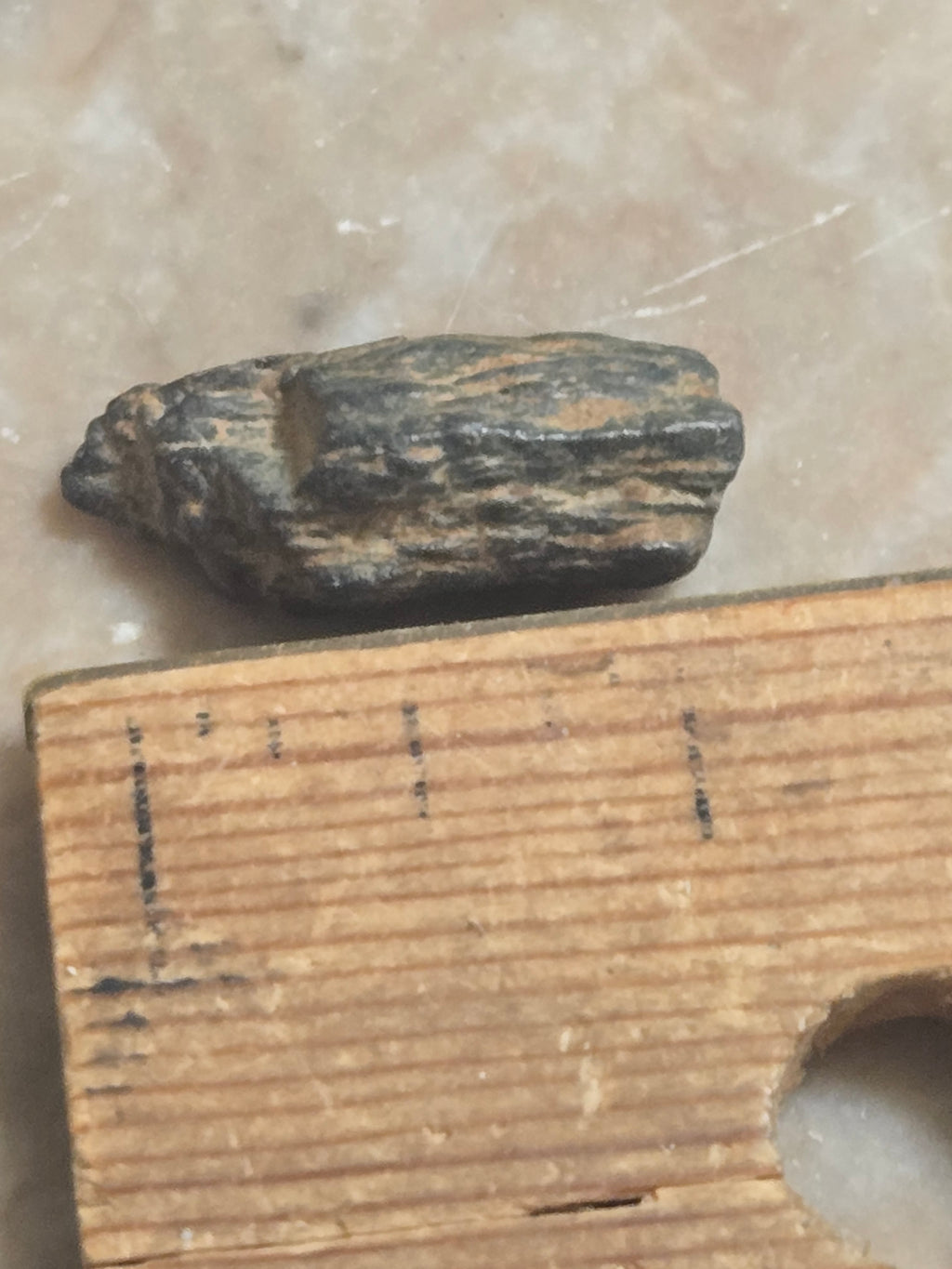 Fergusonite Y