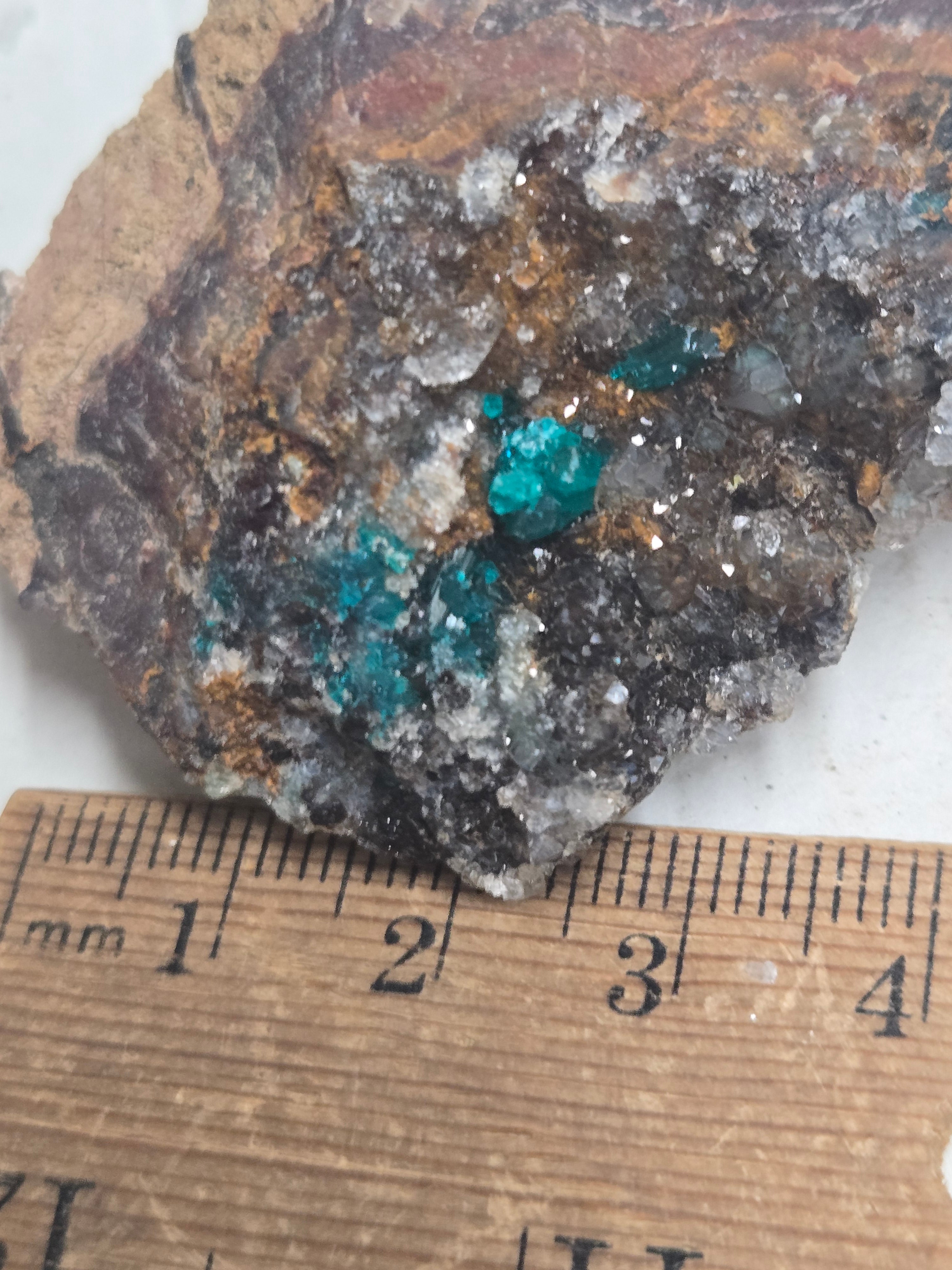 Dioptase specimen