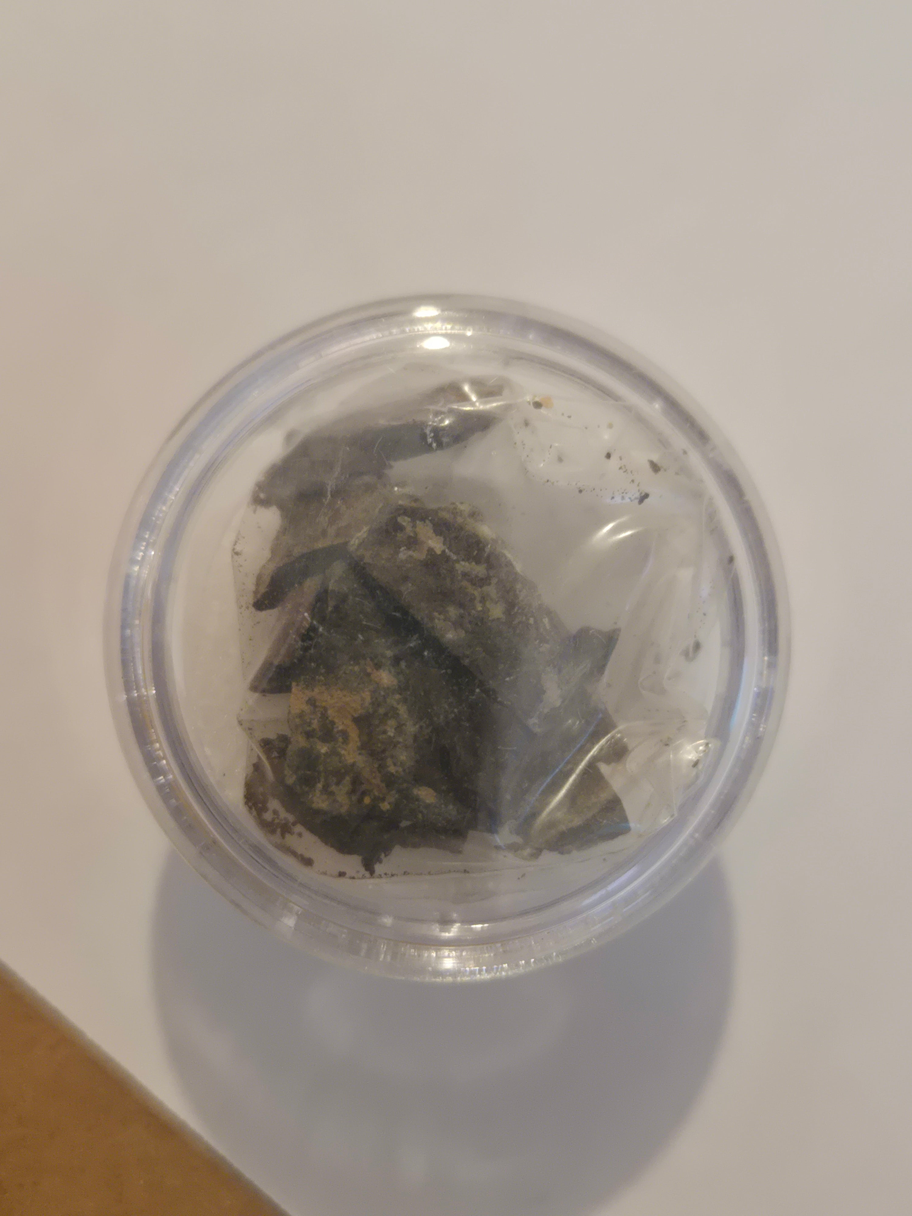 Dar al Gani 093 meteorite specimen