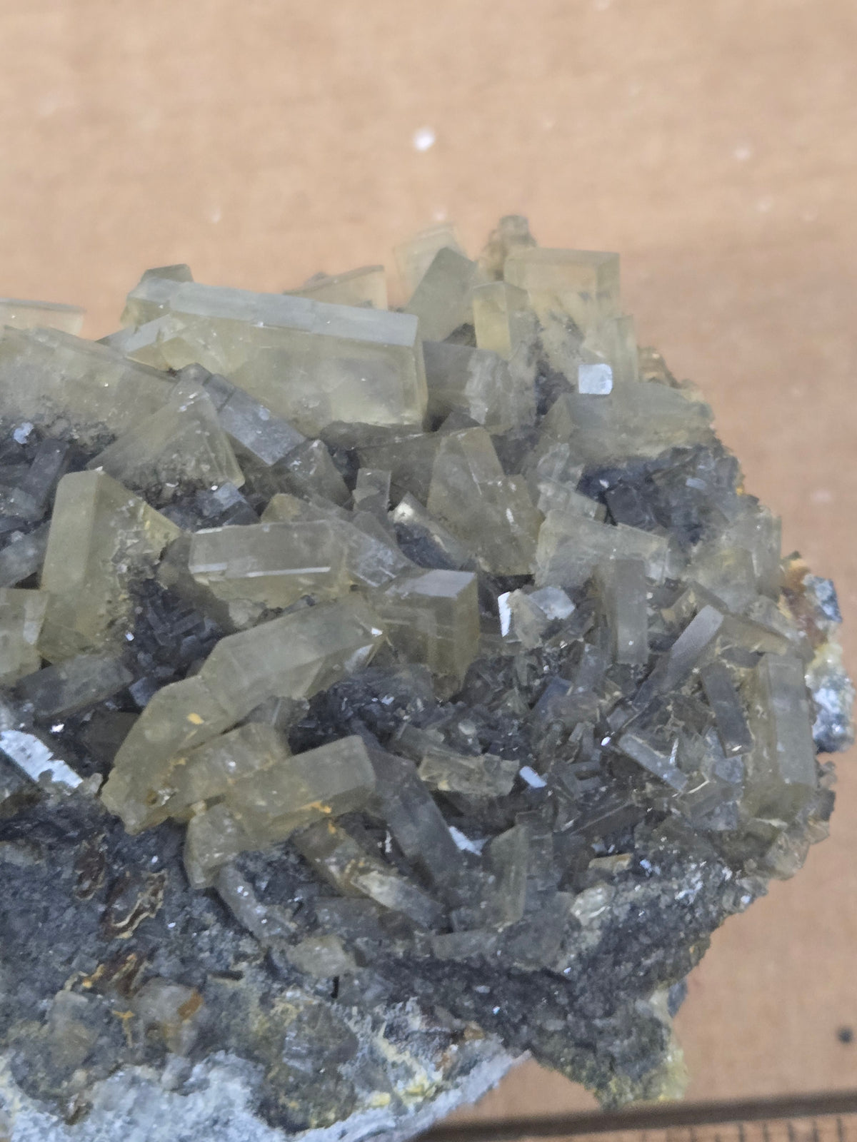 Barite specimen