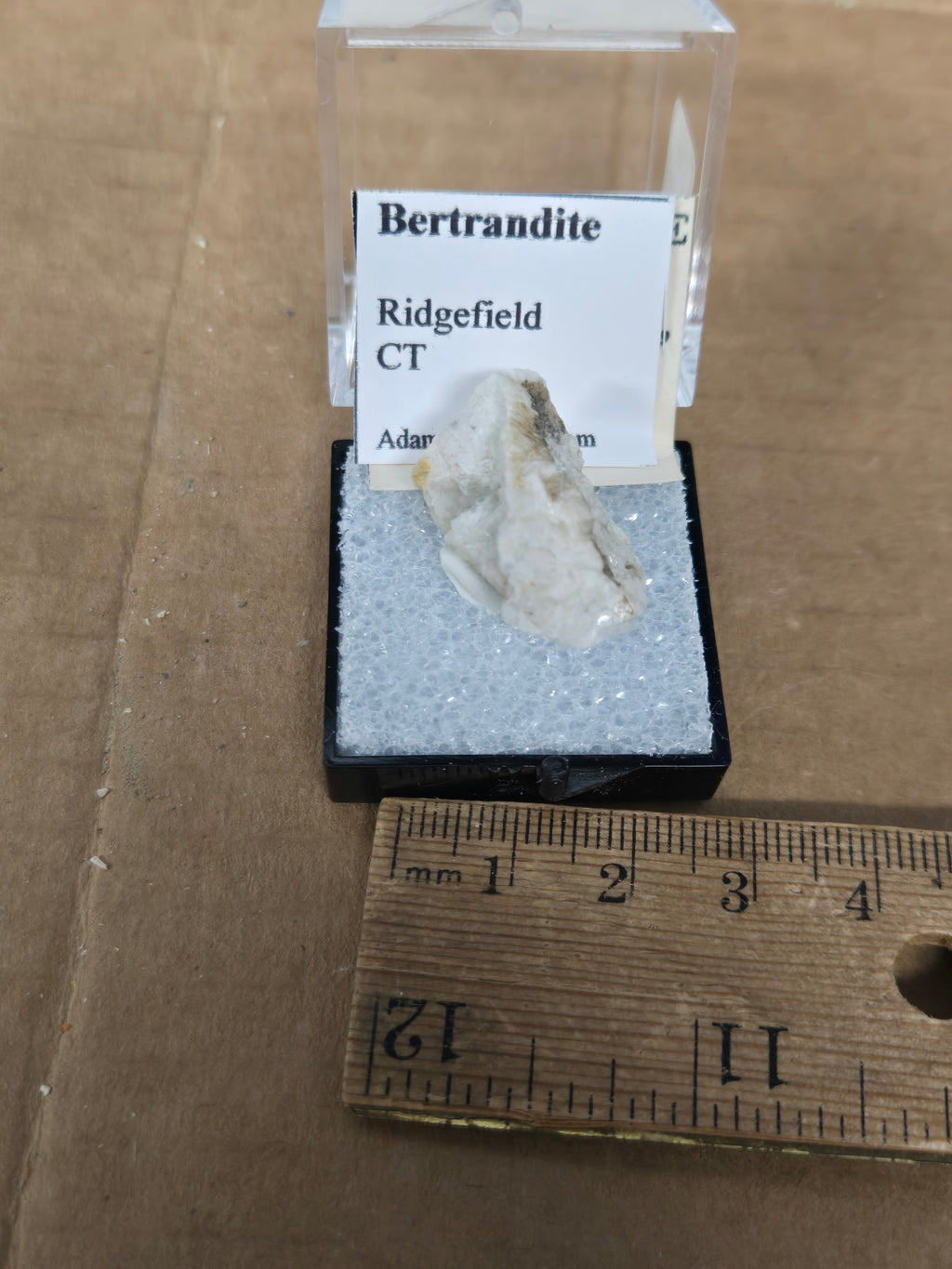 Bertrandite
